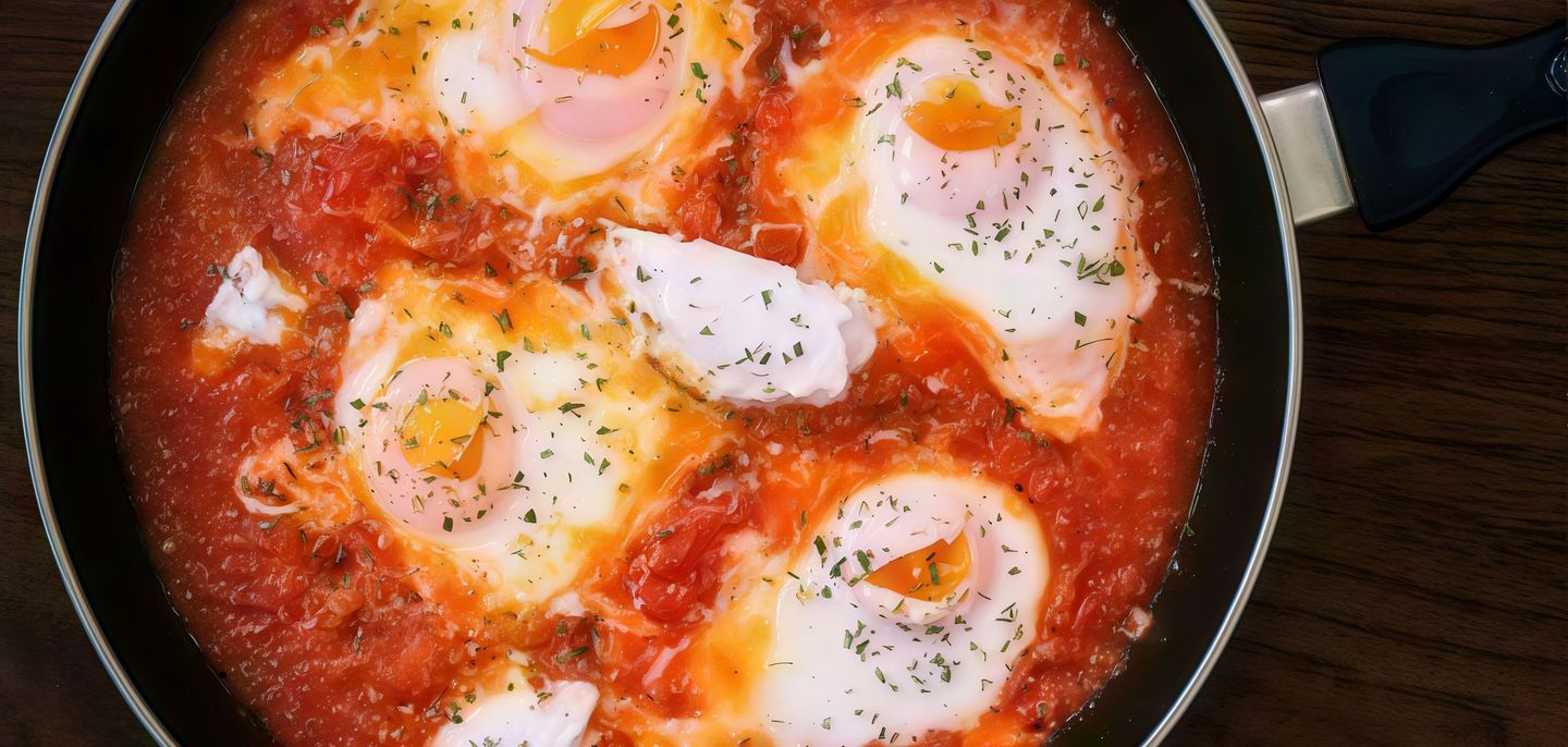 Eggs With Tomatoes