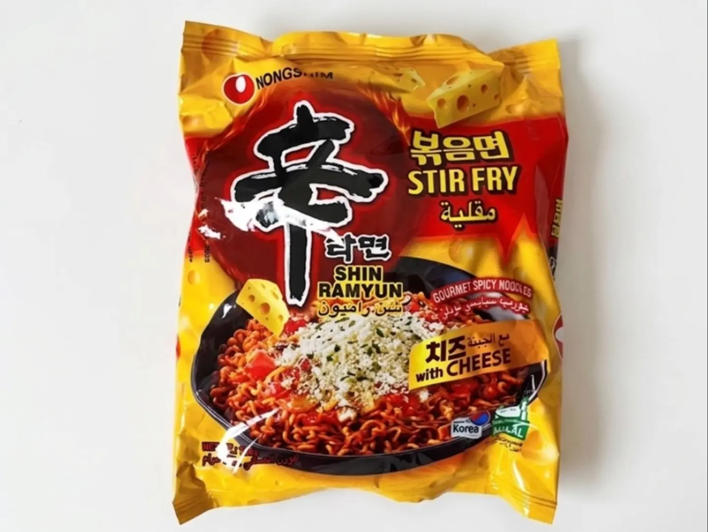 نودلز كوري بالجبنة الحارة
