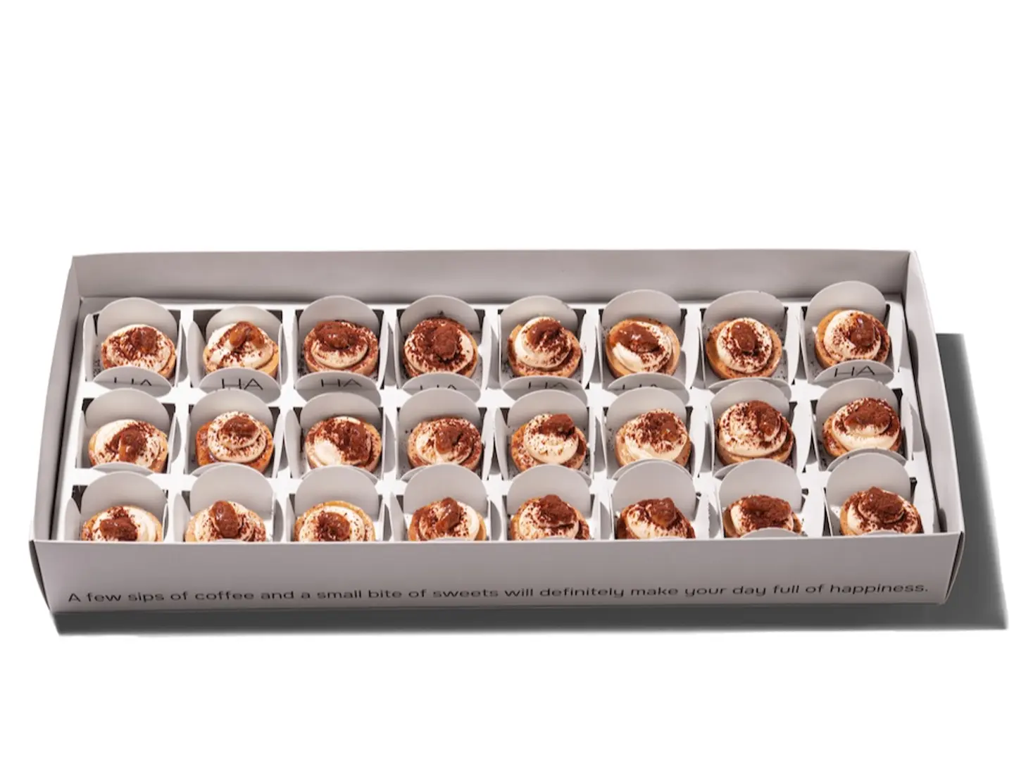Mini Tiramisu Cheesecake Box
