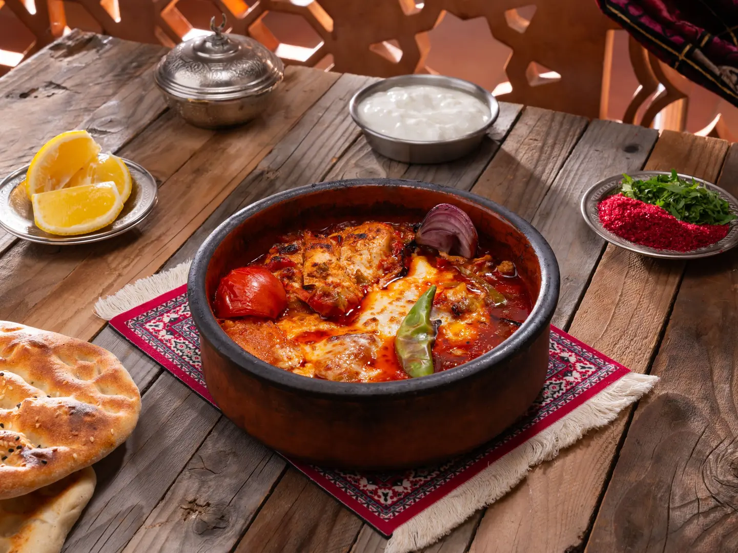 طاجن دجاج بالجبنة