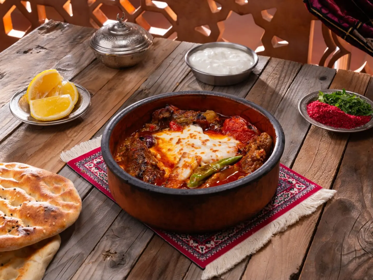 طاجن لحم بالجبنة