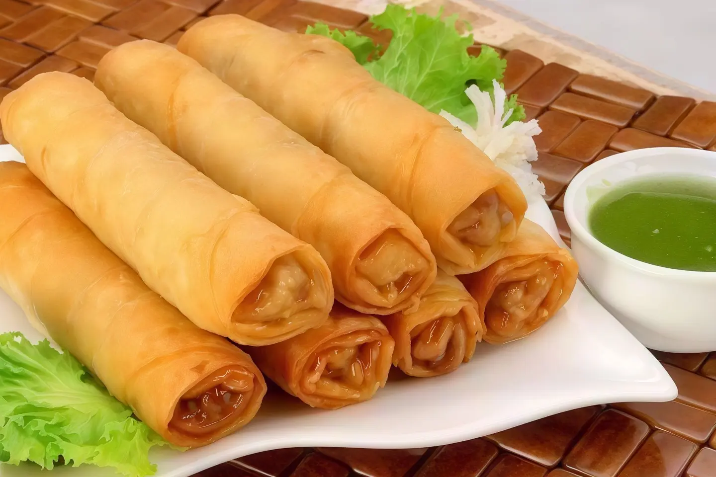 رول الدجاج