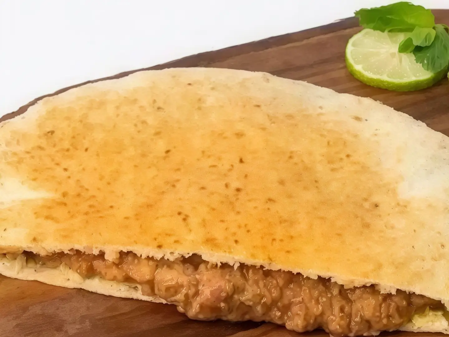 Foul Sandwich With Falafel Without Onions