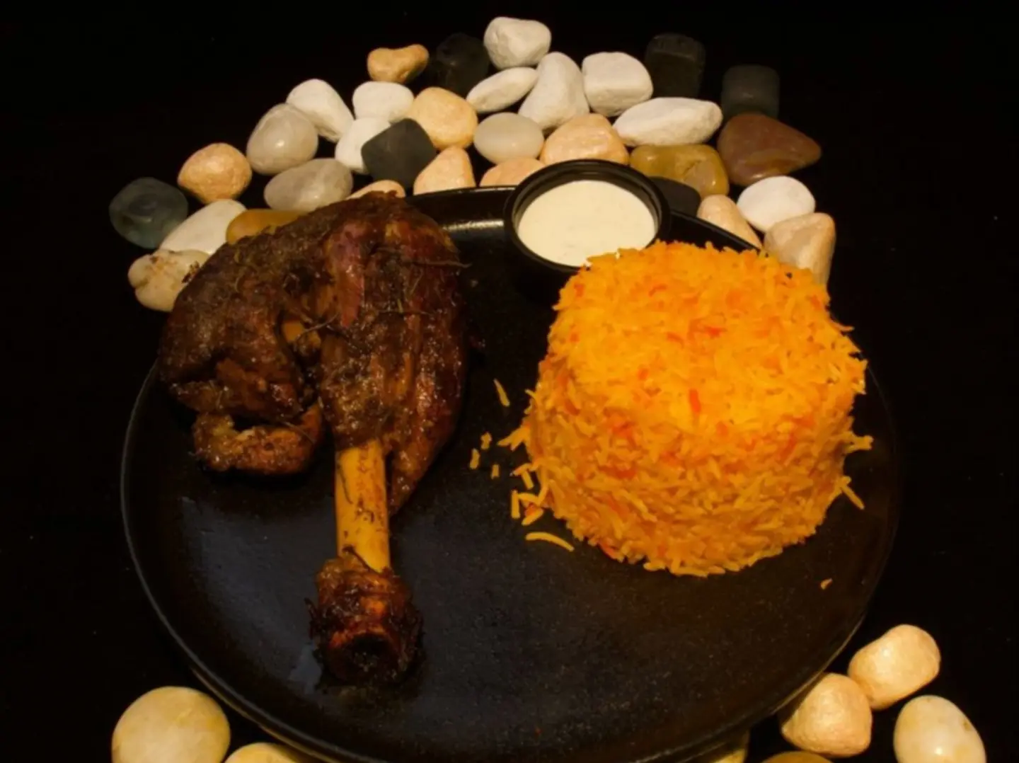 موزة غنم
