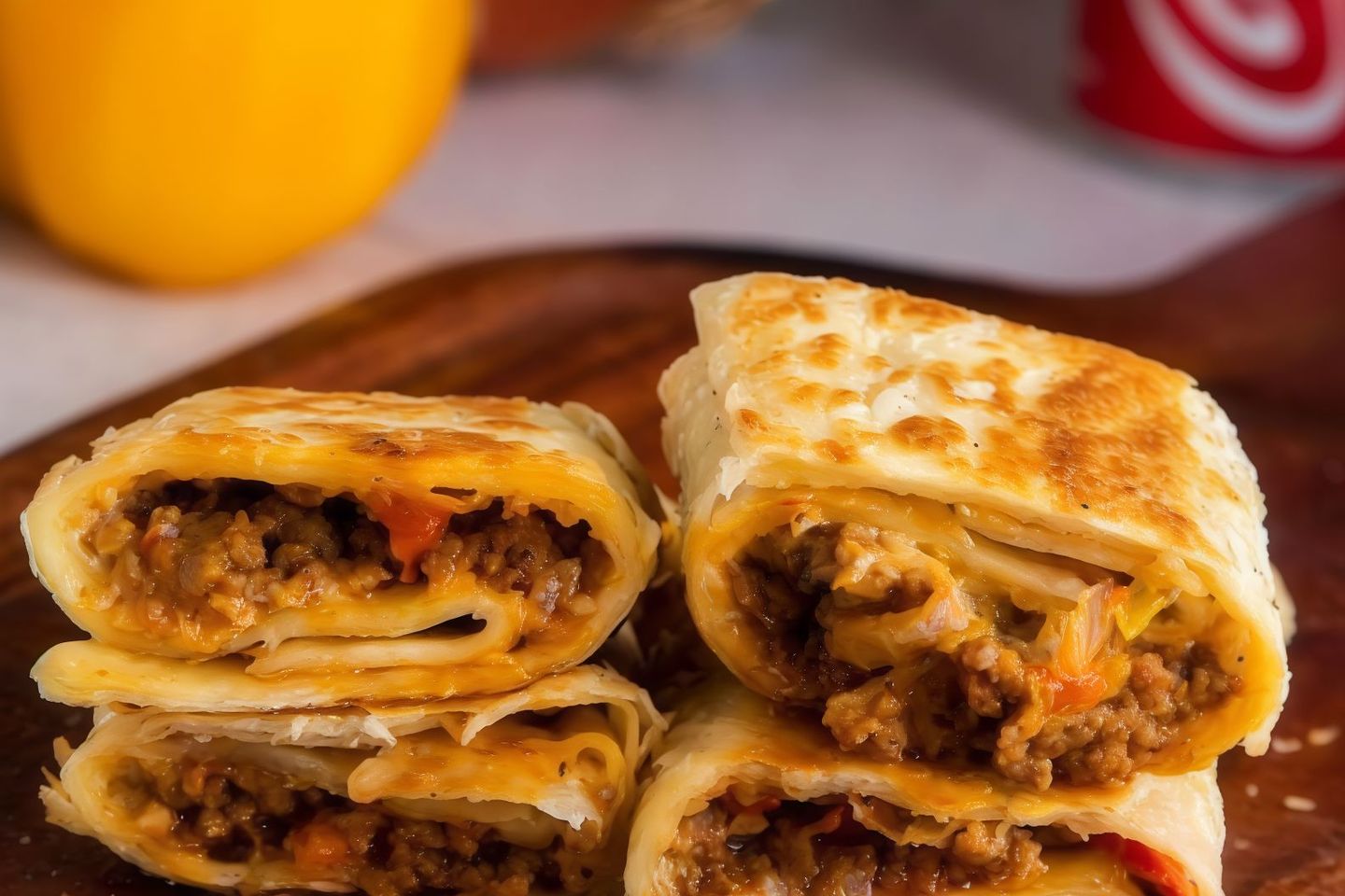 جباتي بيض وجبنة و كيما