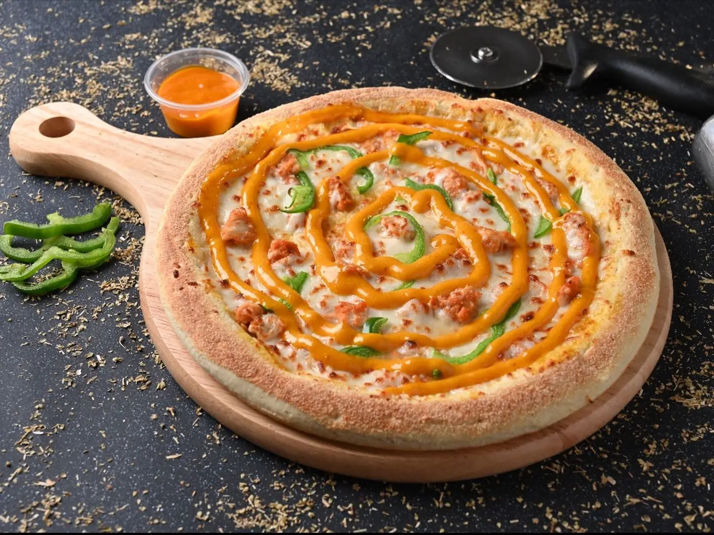 بيتزا تشكن داينو هوت