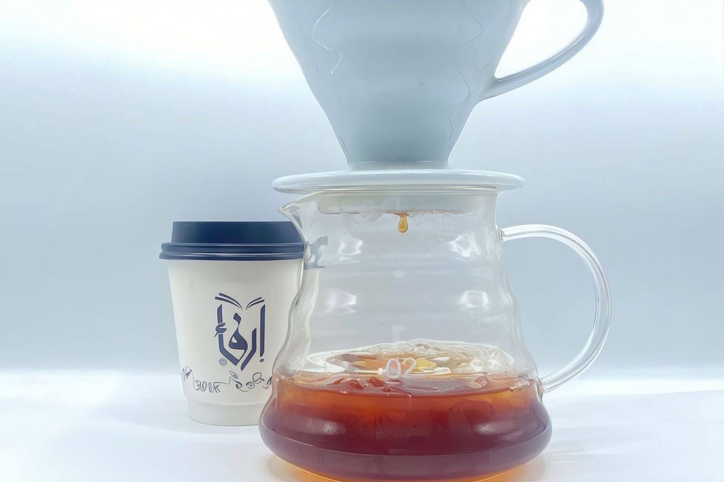 ڤي سكستي ساخن