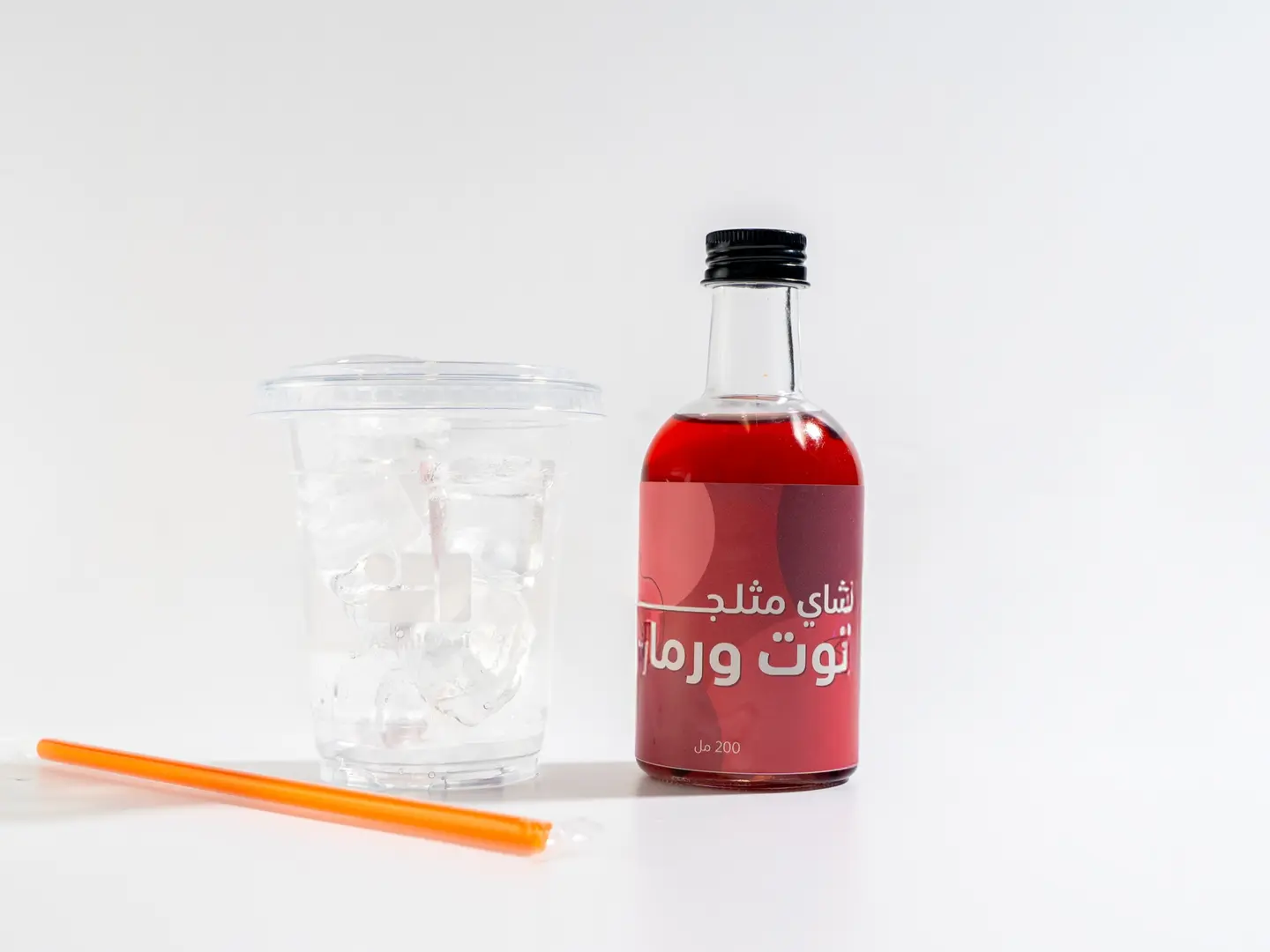 ايس تي توت اسود و رومان