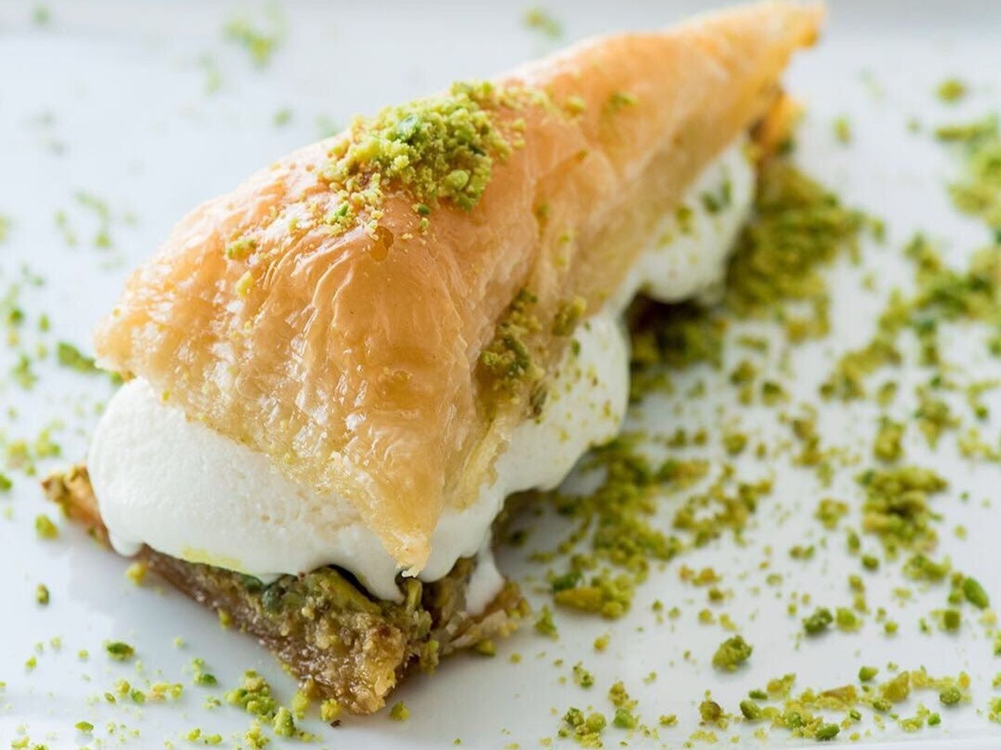 بقلاوه بالفستق