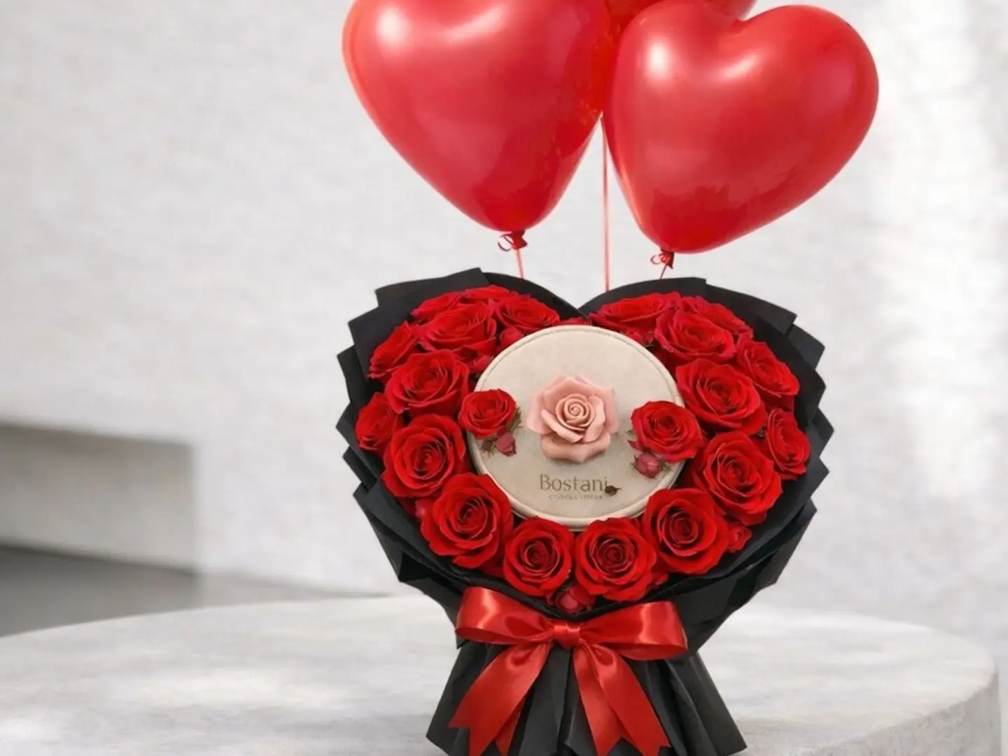 عيد الحب - قلب الوردة المخملية