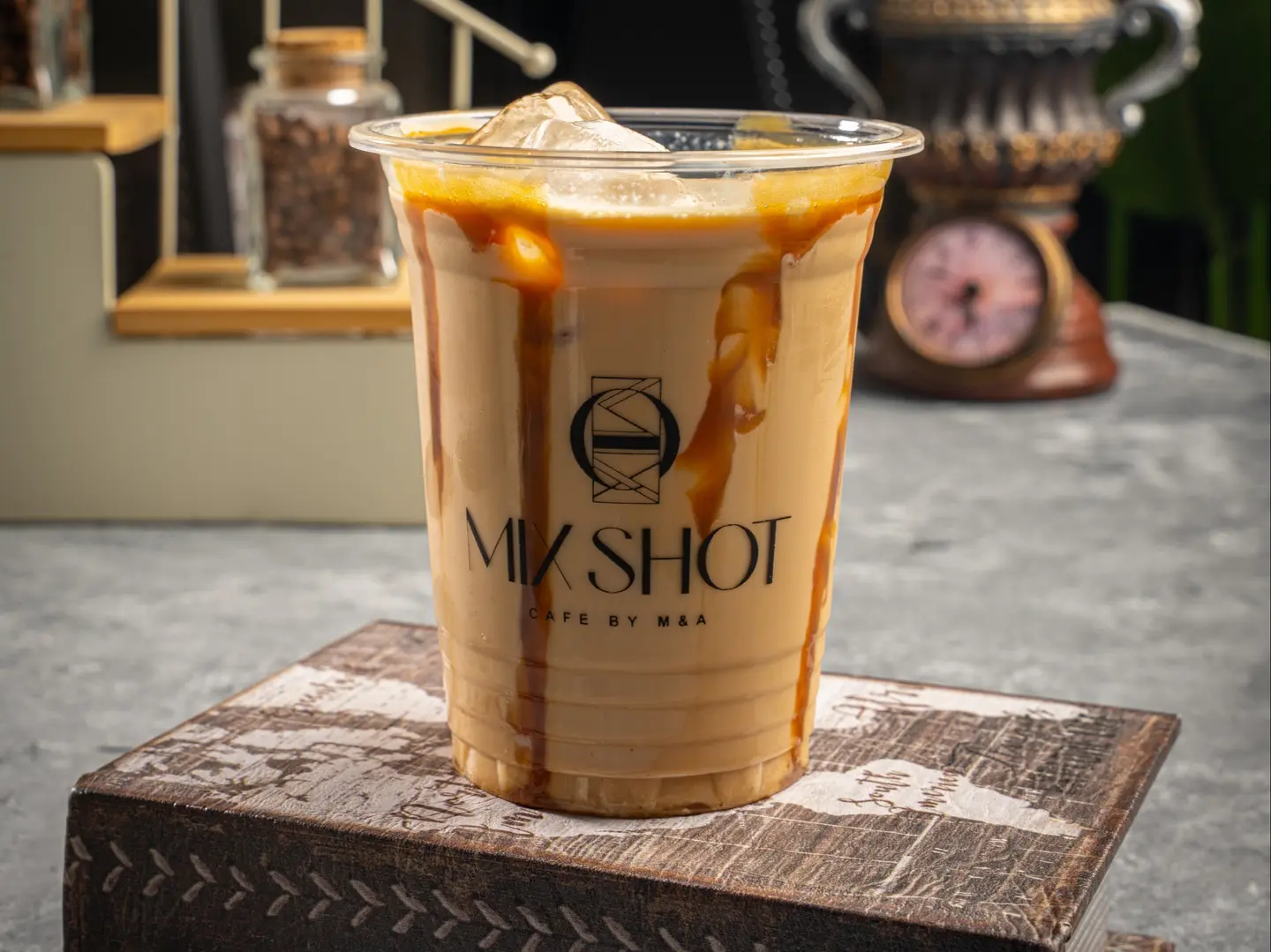 Iced White Mocha Caramel