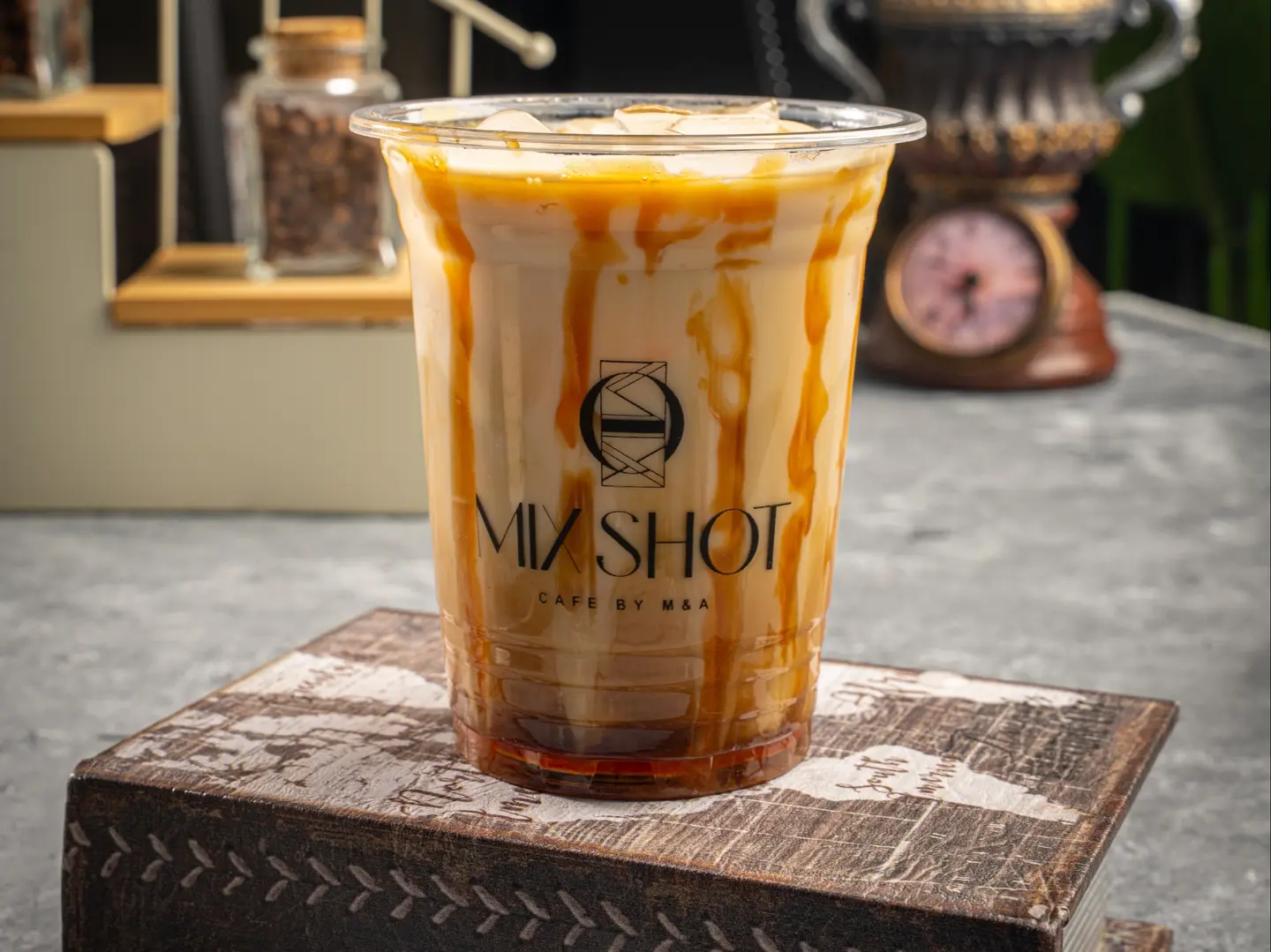 Iced Caramel Macchiato