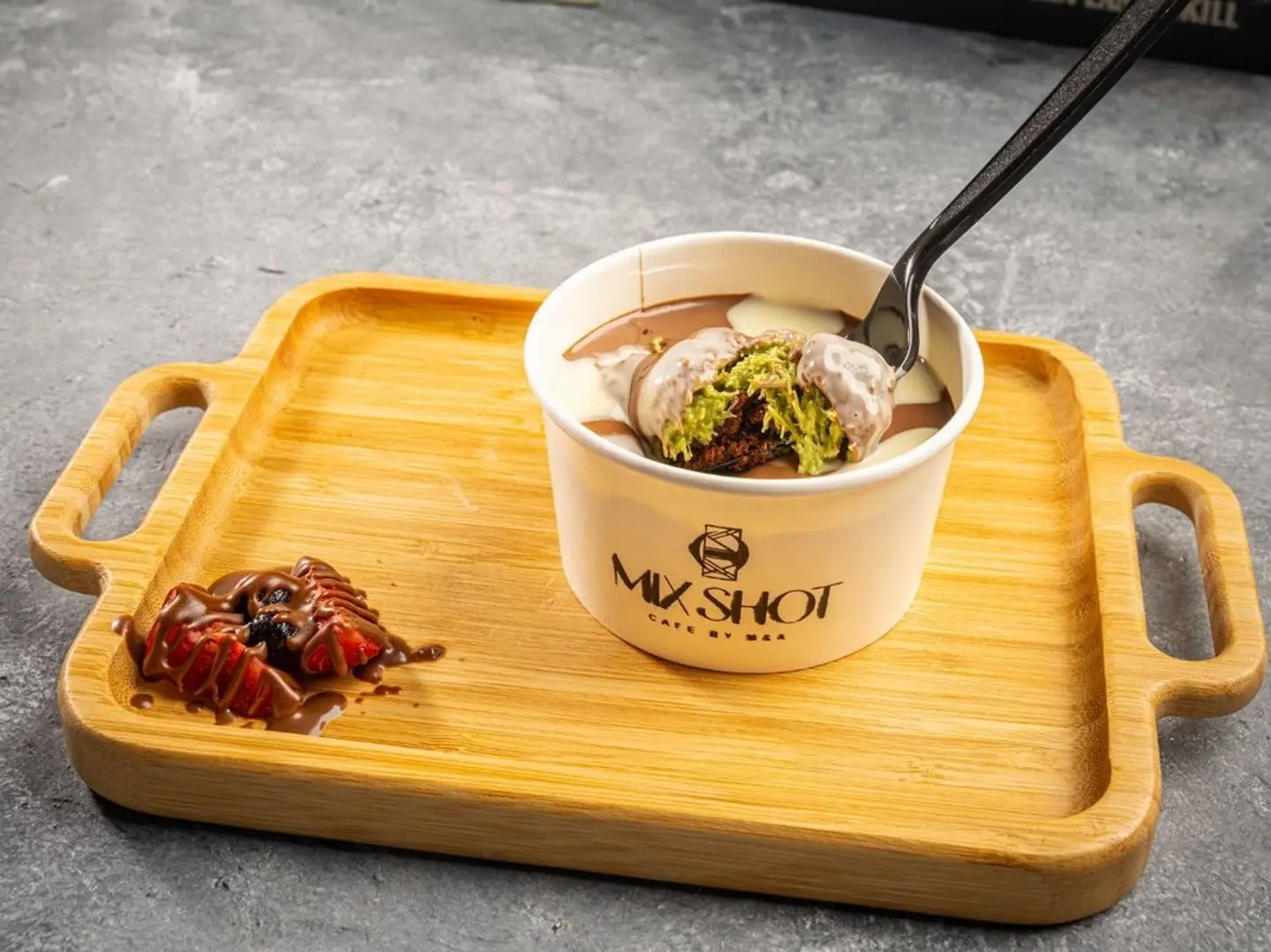 Chocolate Dubai Cake