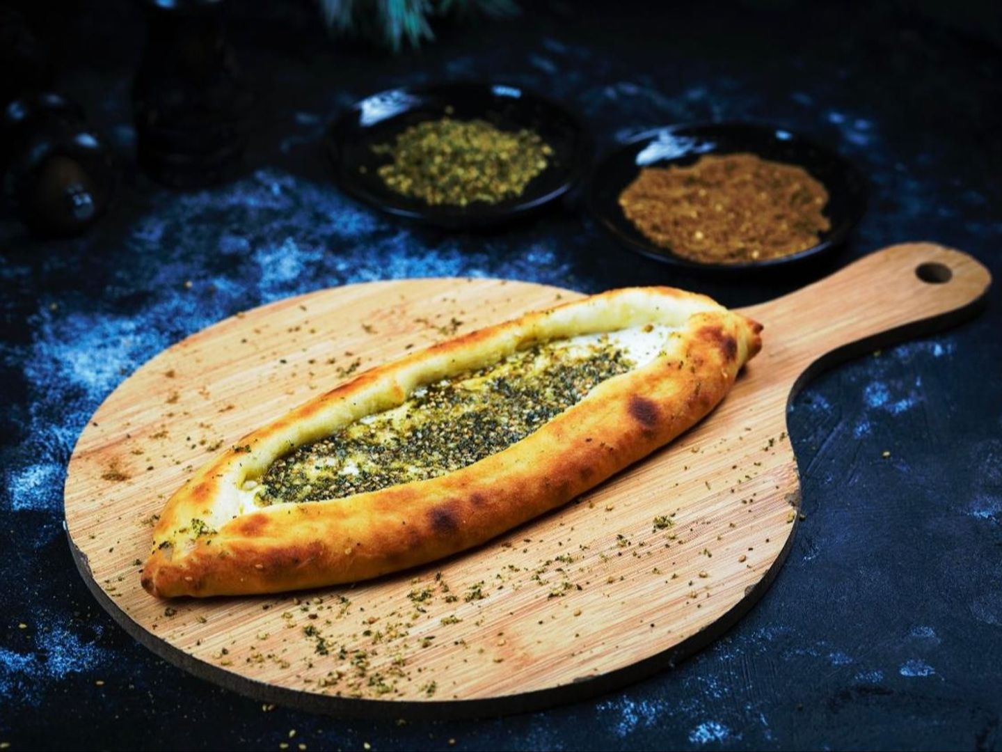 فطيرة الزعتر باللبنة