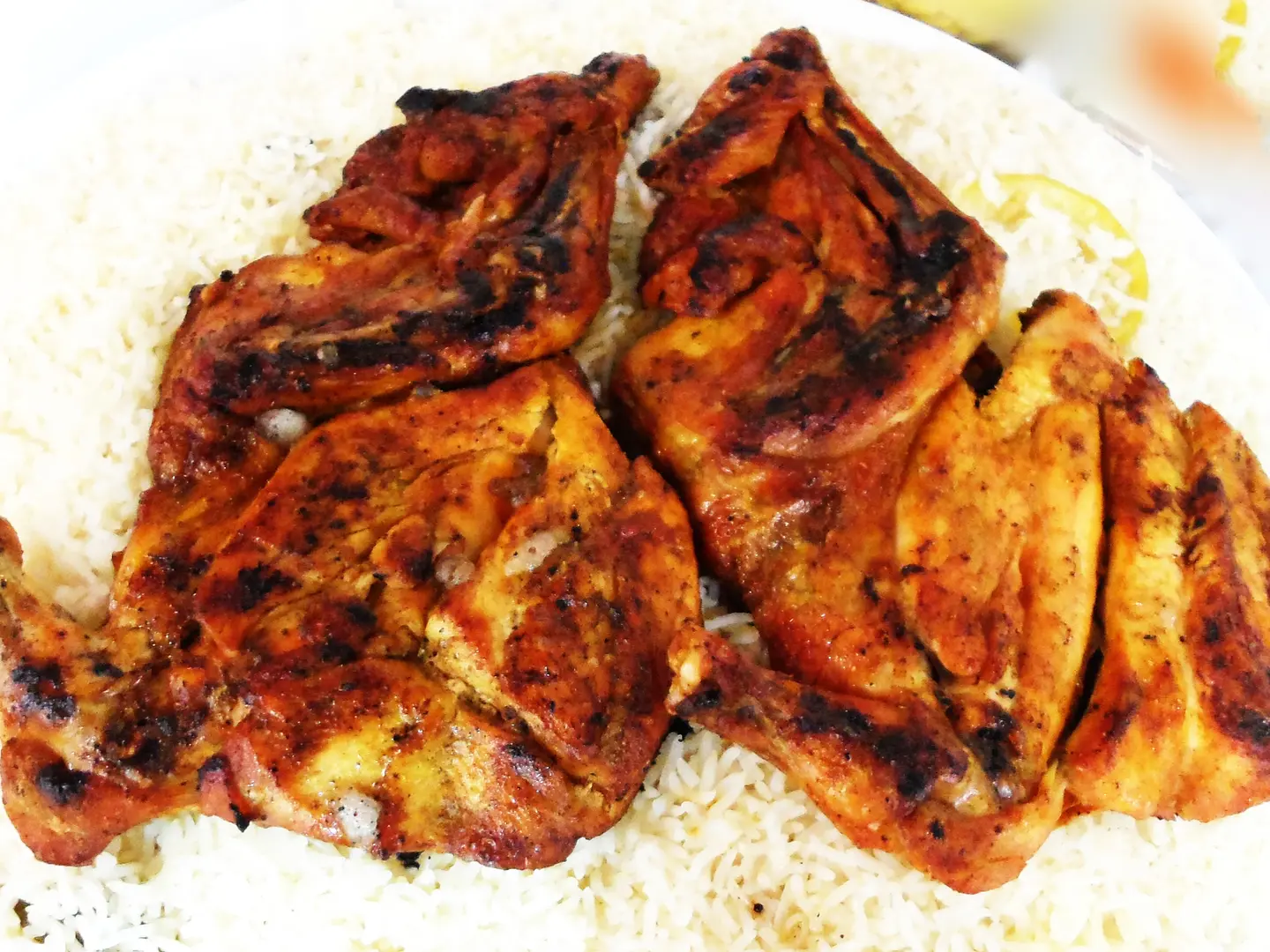 دجاج مضبي مع الأرز