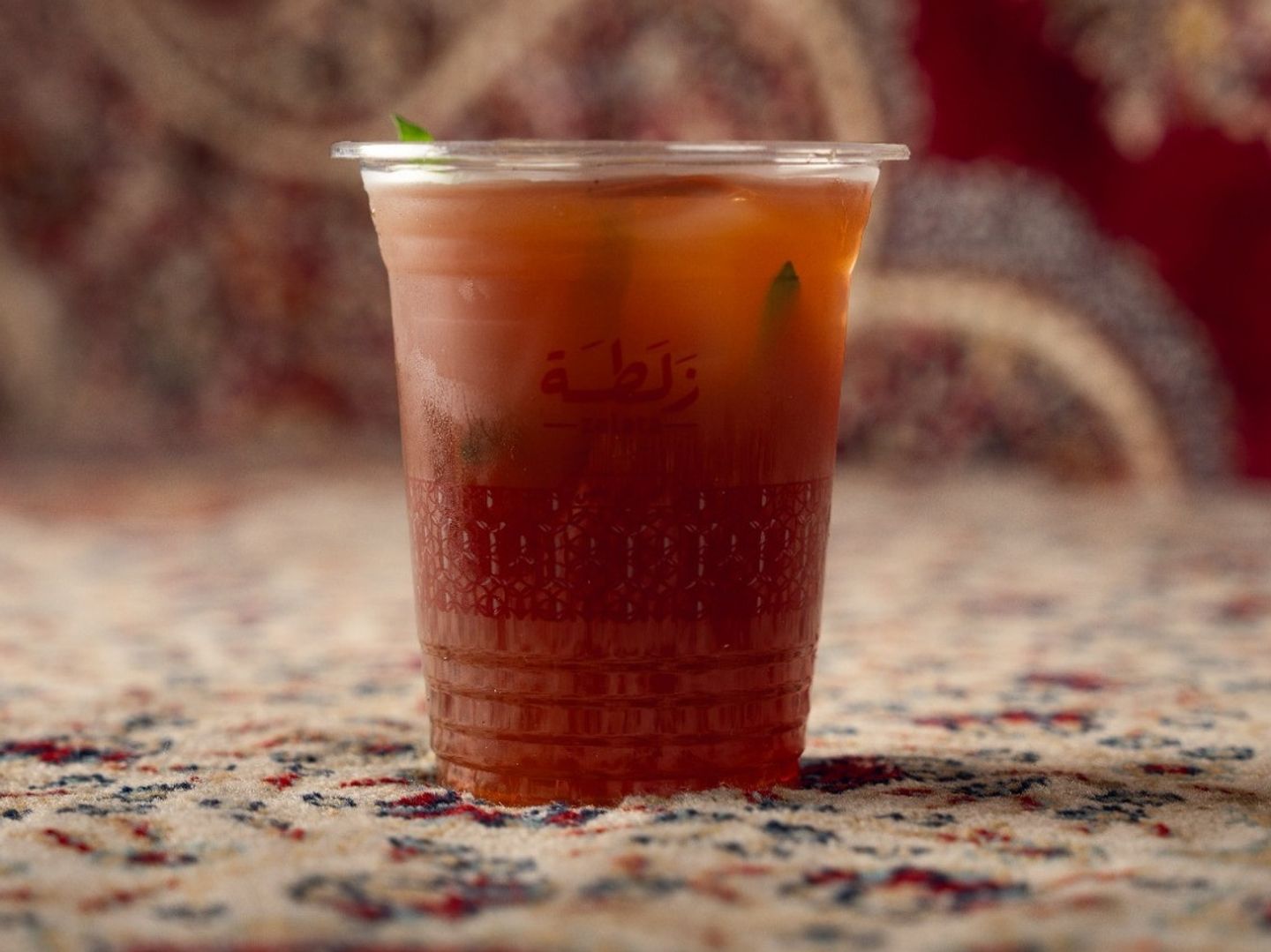 شاي مثلج بالحبق والنعناع