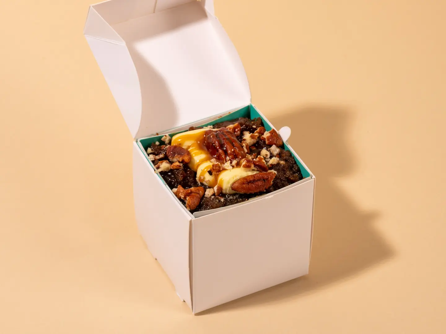 بودنغ التمر اللزج