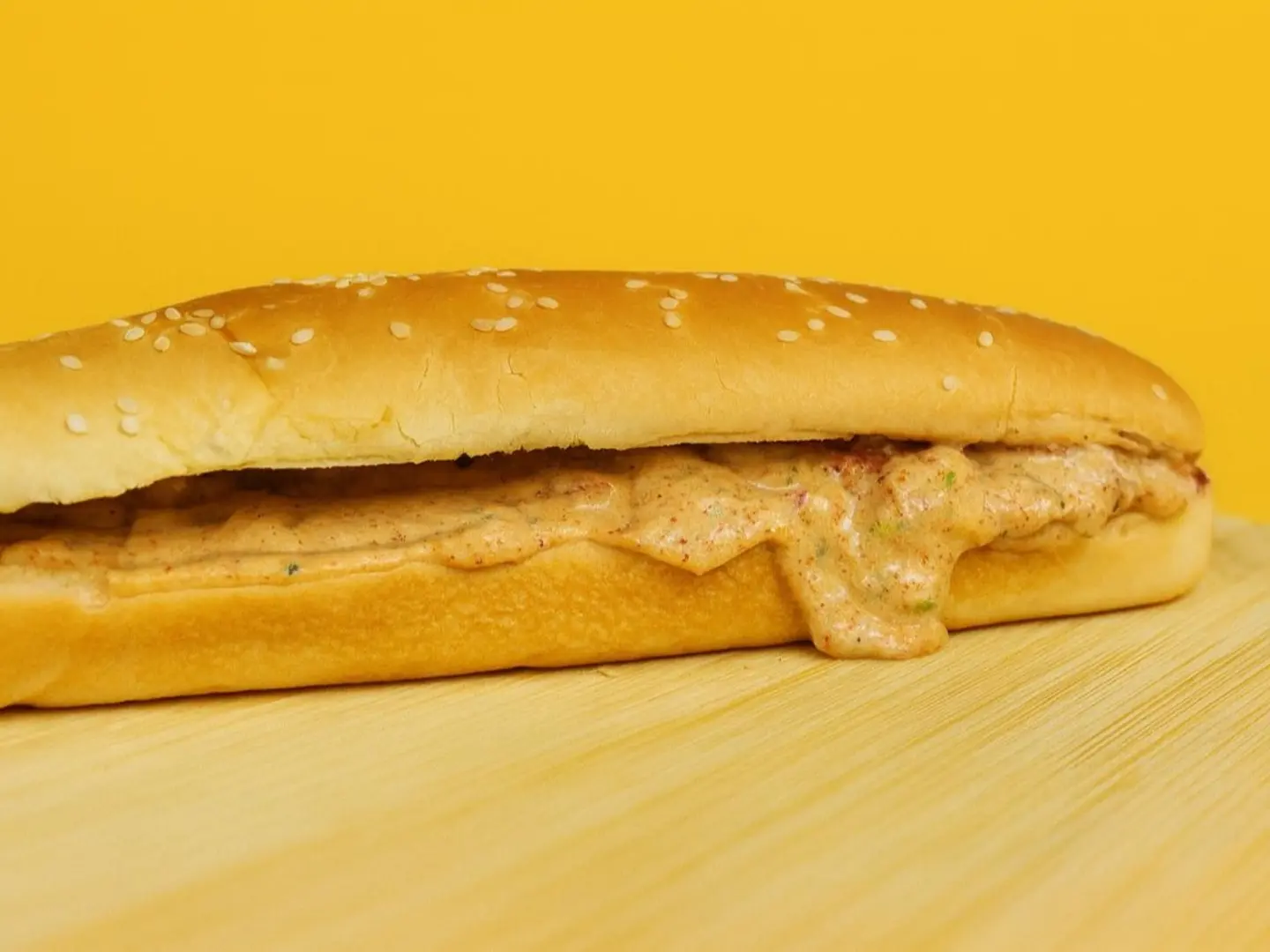 ساندويتش مرتديلا حراق