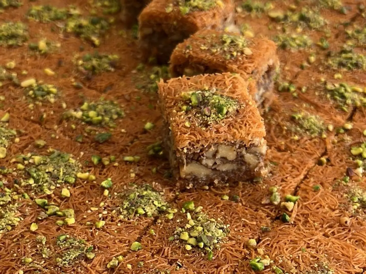 بين نارين بالجوز- نصف كيلو