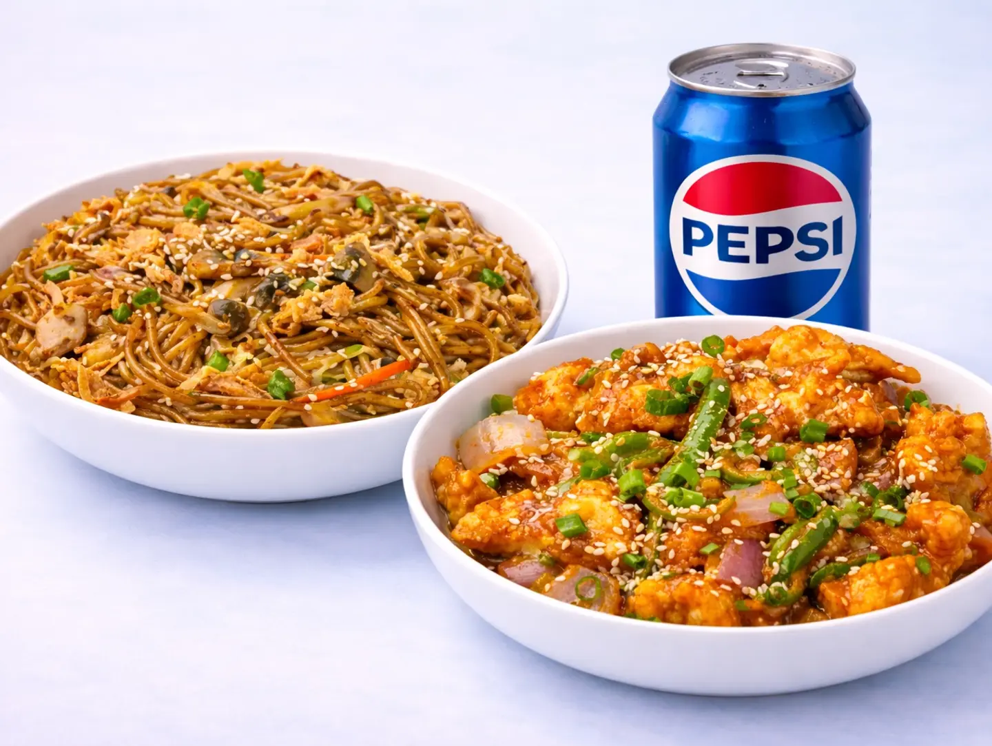 نودلز الخضار مع دجاج منغولي ومشروب