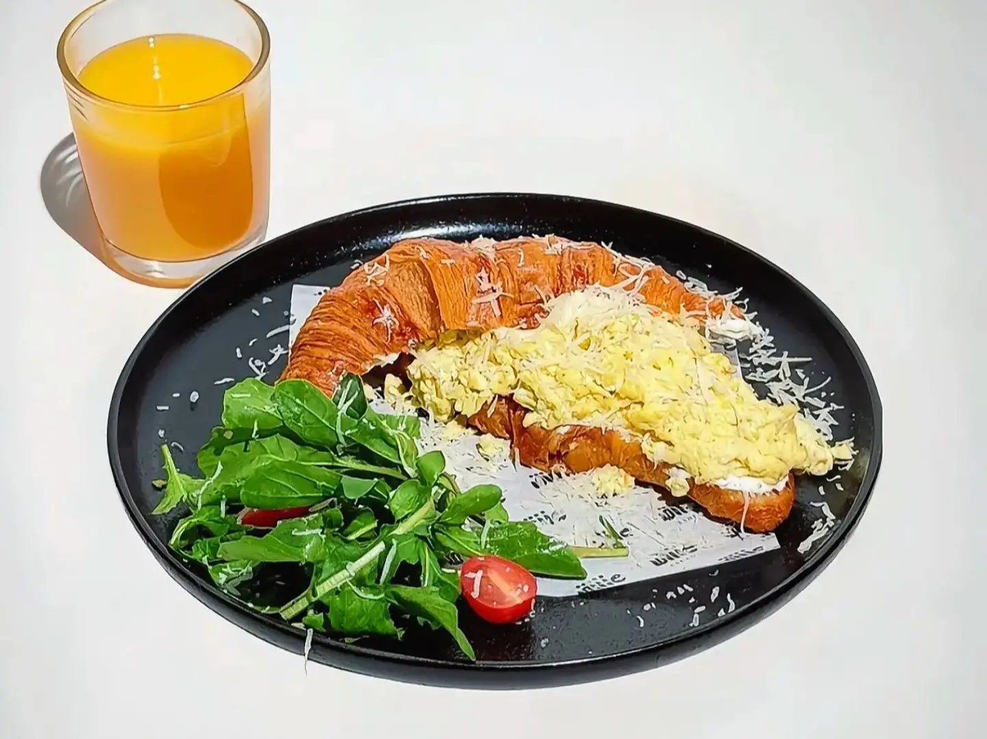 كرواسون بيض