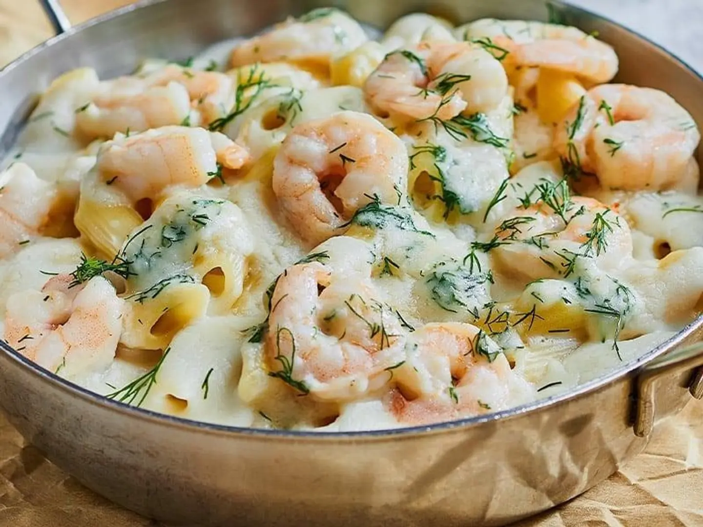 Shrimp Pasta With White Sauce