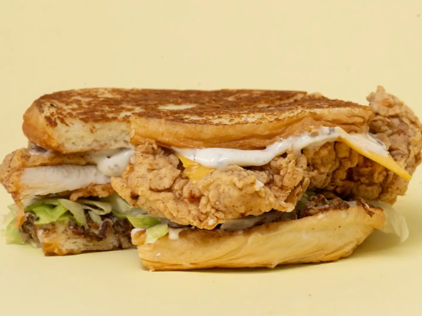 برجر كريسبي ترافل