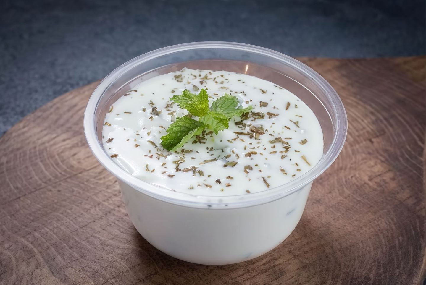 سلطة لبن