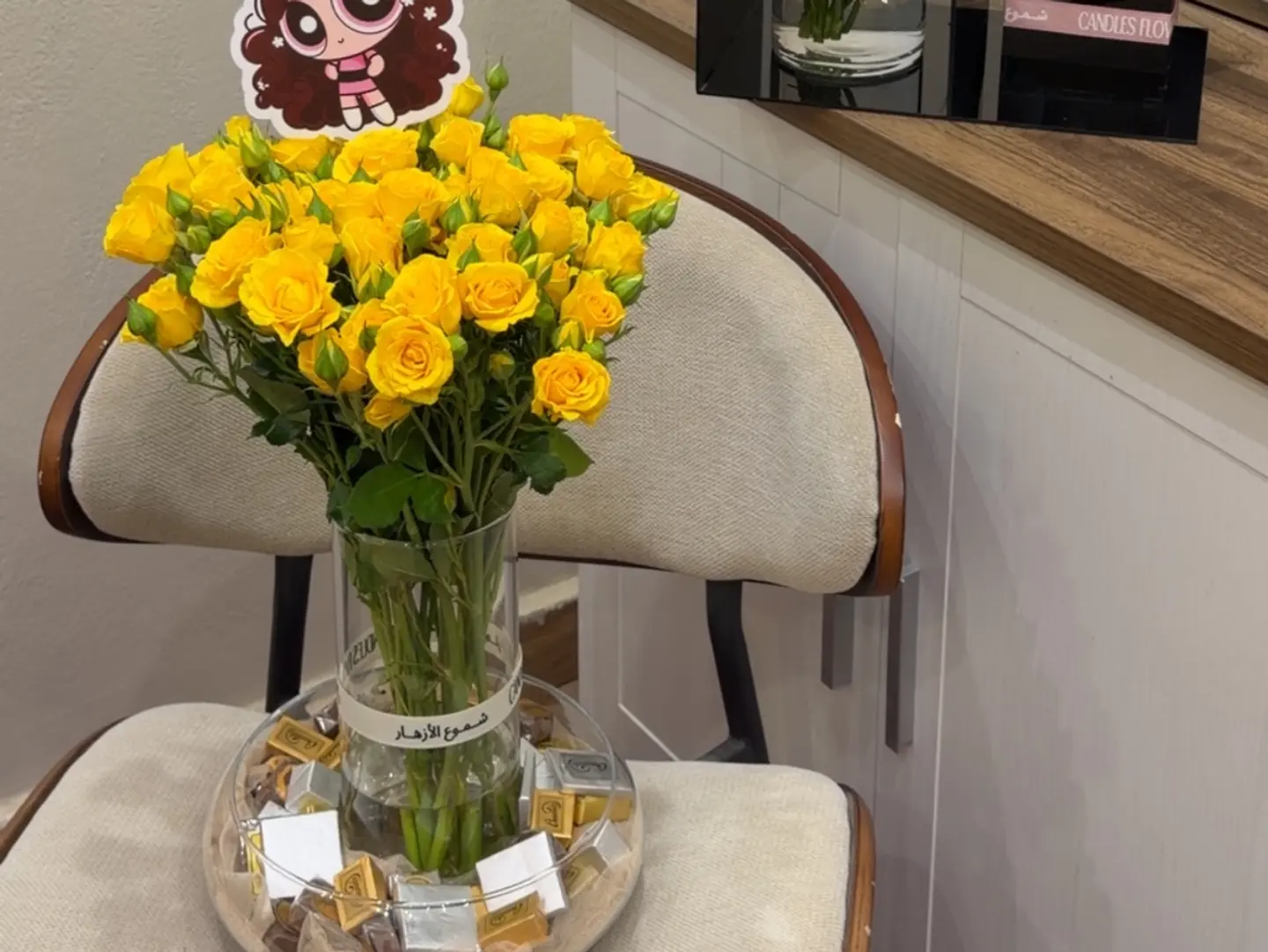 Graduation Vase With Chocolates