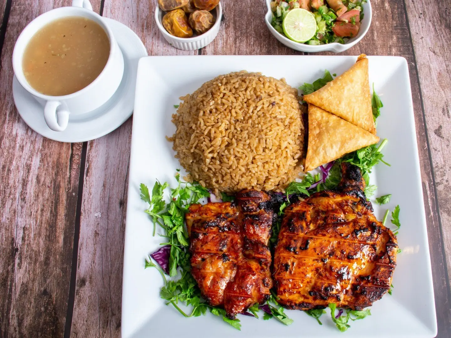 وجبة دجاج مشوى مسحب