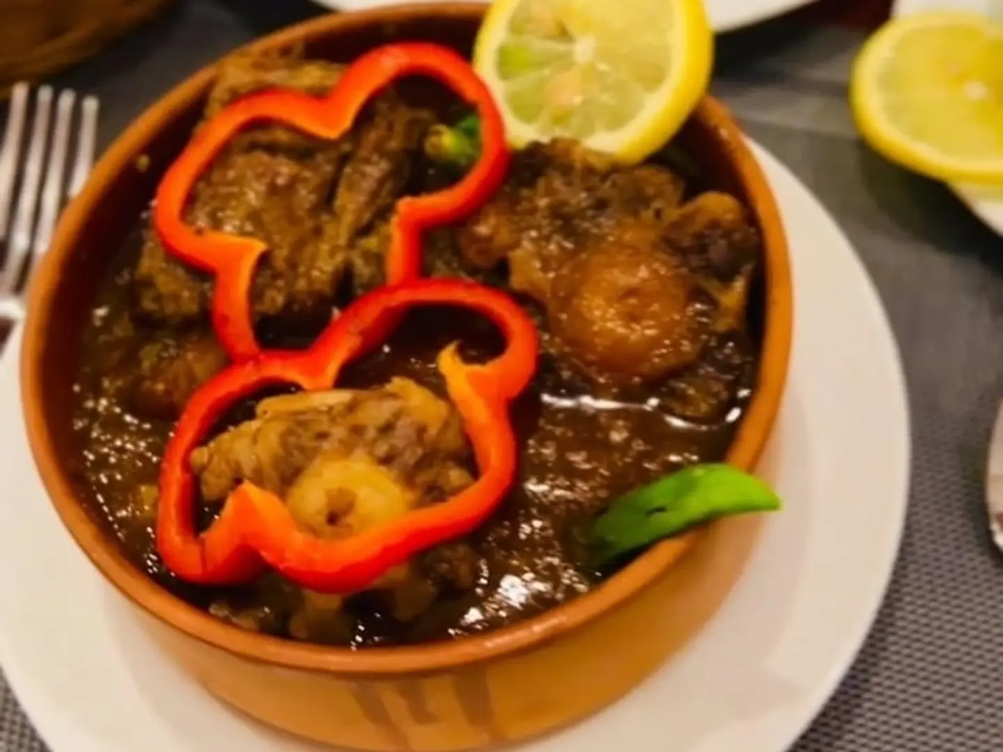 طاجن عكاوى