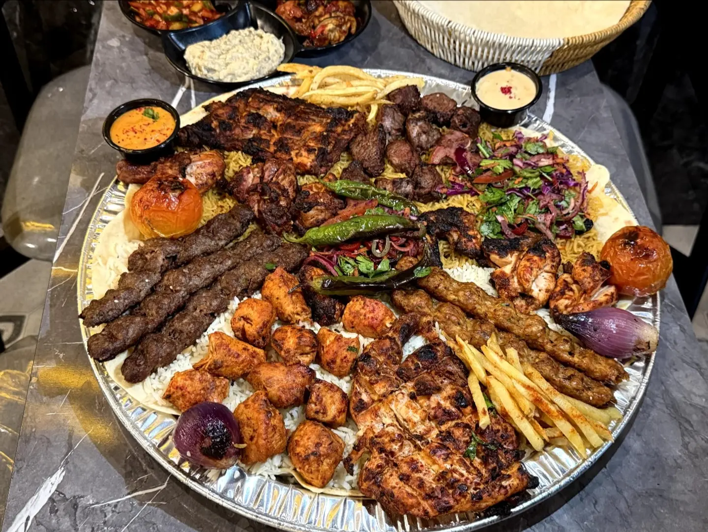 وجبة كباب وأكثر عائلي