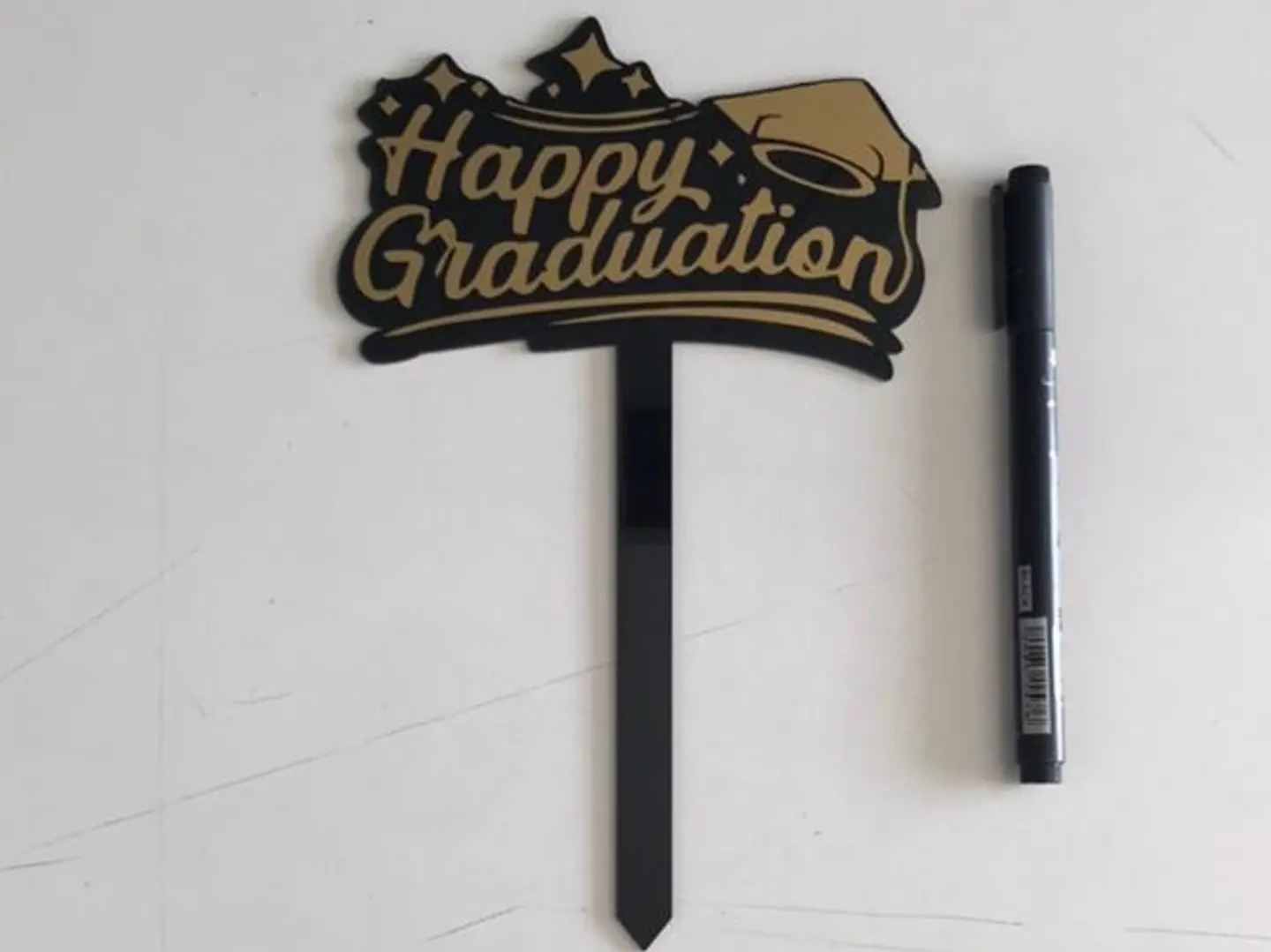 Golden Happy Graduation Topper 34 D