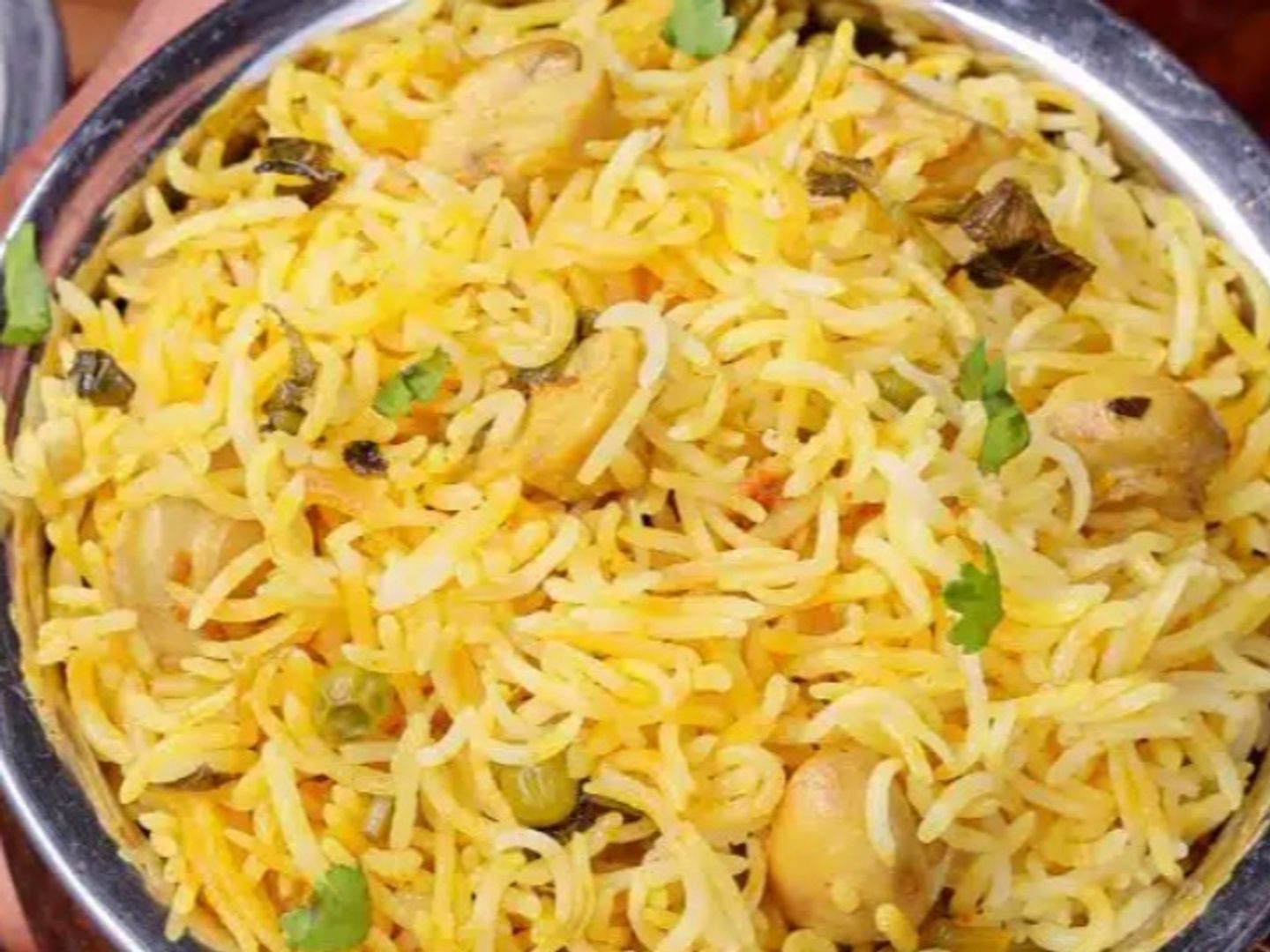 Mushroom Masala Biryani With Raita , Pickle & Papad