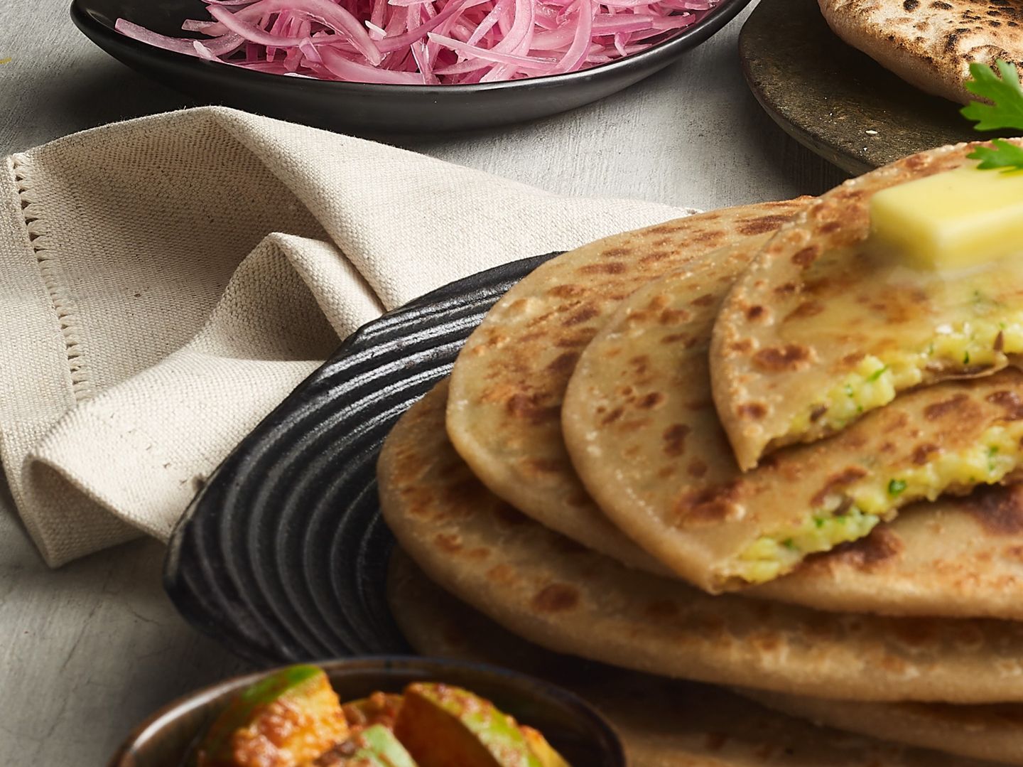 Aloo Paratha With Raita, Pickle & Papad