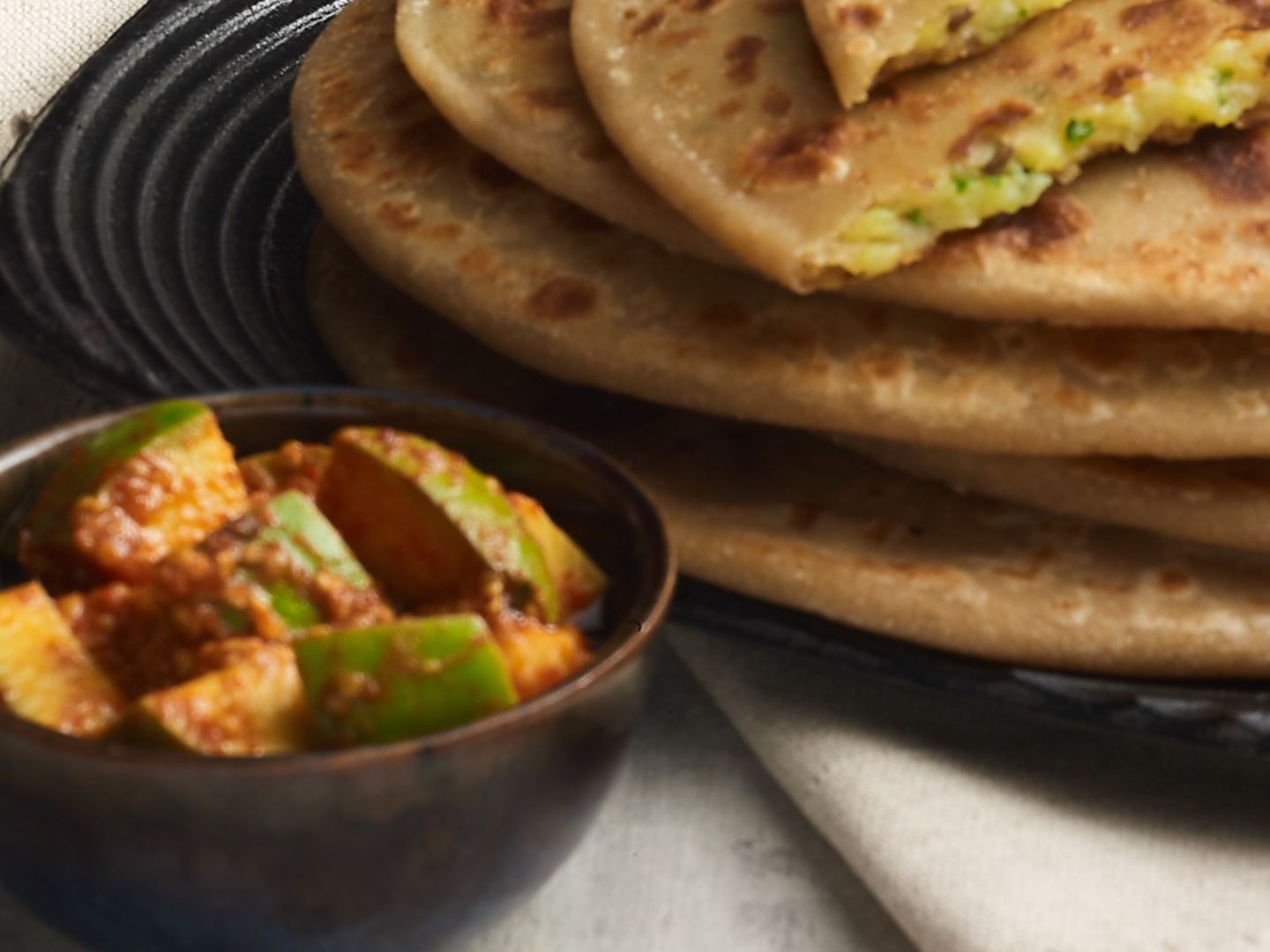 Cheese Paratha With Raita, Pickle & Papad(Jain)