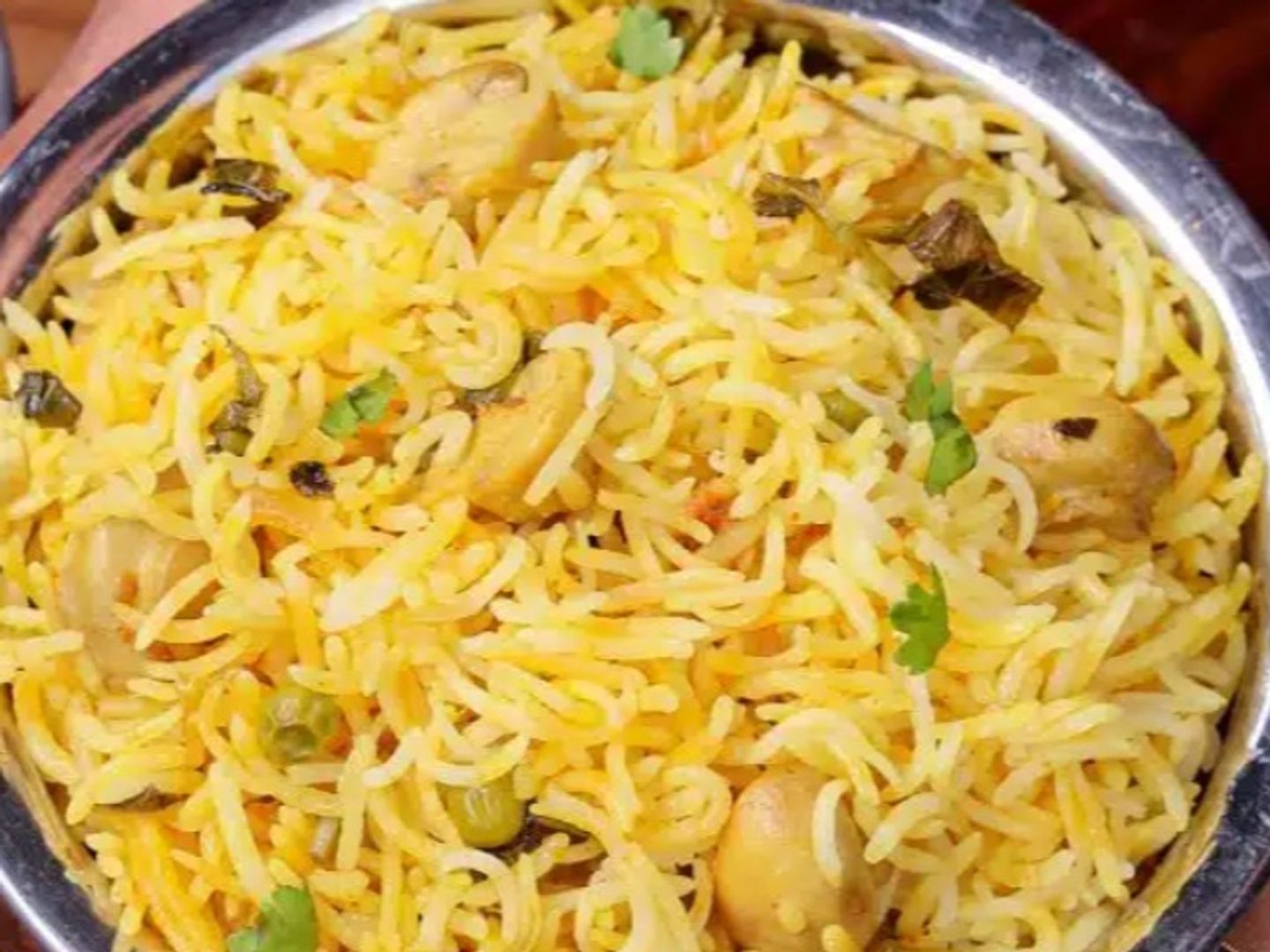 Mushroom Masala Biryani With Raita , Pickle & Papad
