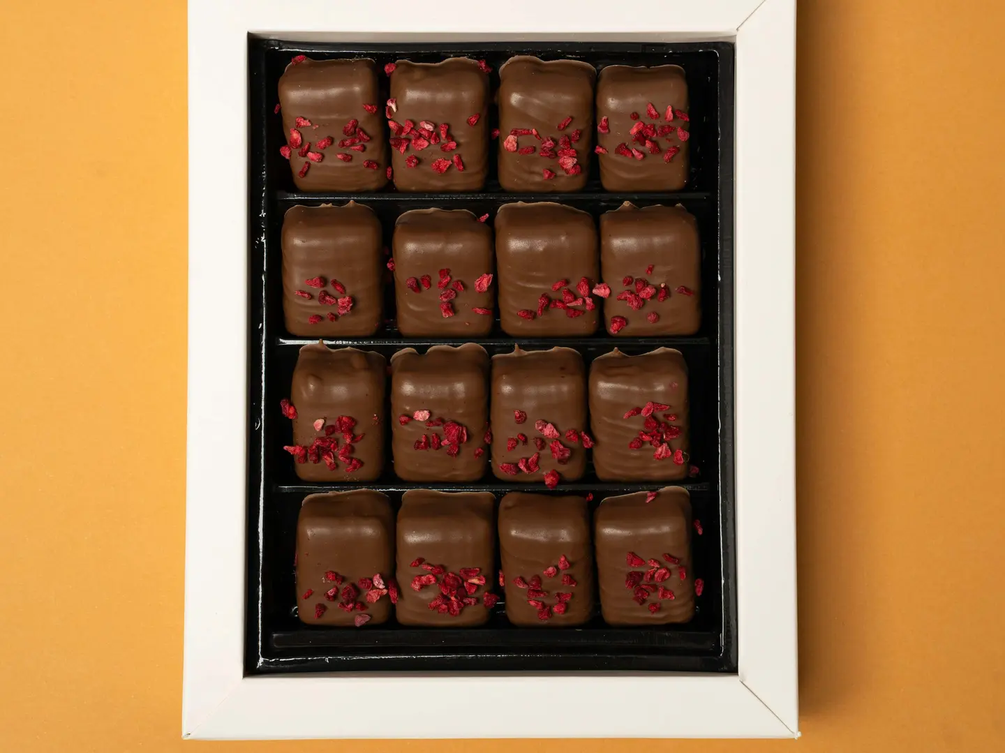 شوكليت تشيز كيك التوت - حجم صغير