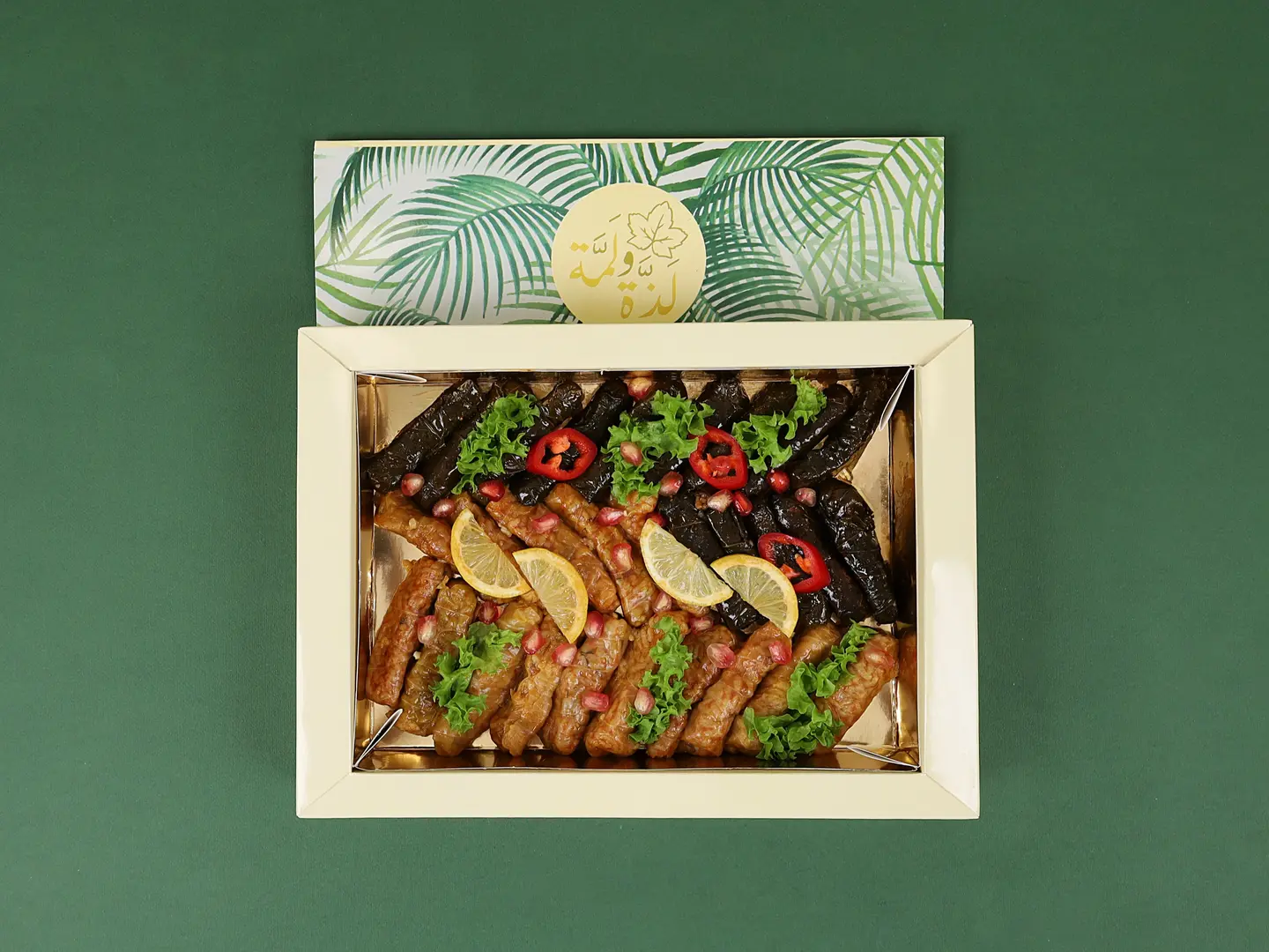 مشكل ورق عنب ومحشي ملفوف حار كبير