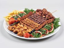 صحن مشويات حسب أختيارك