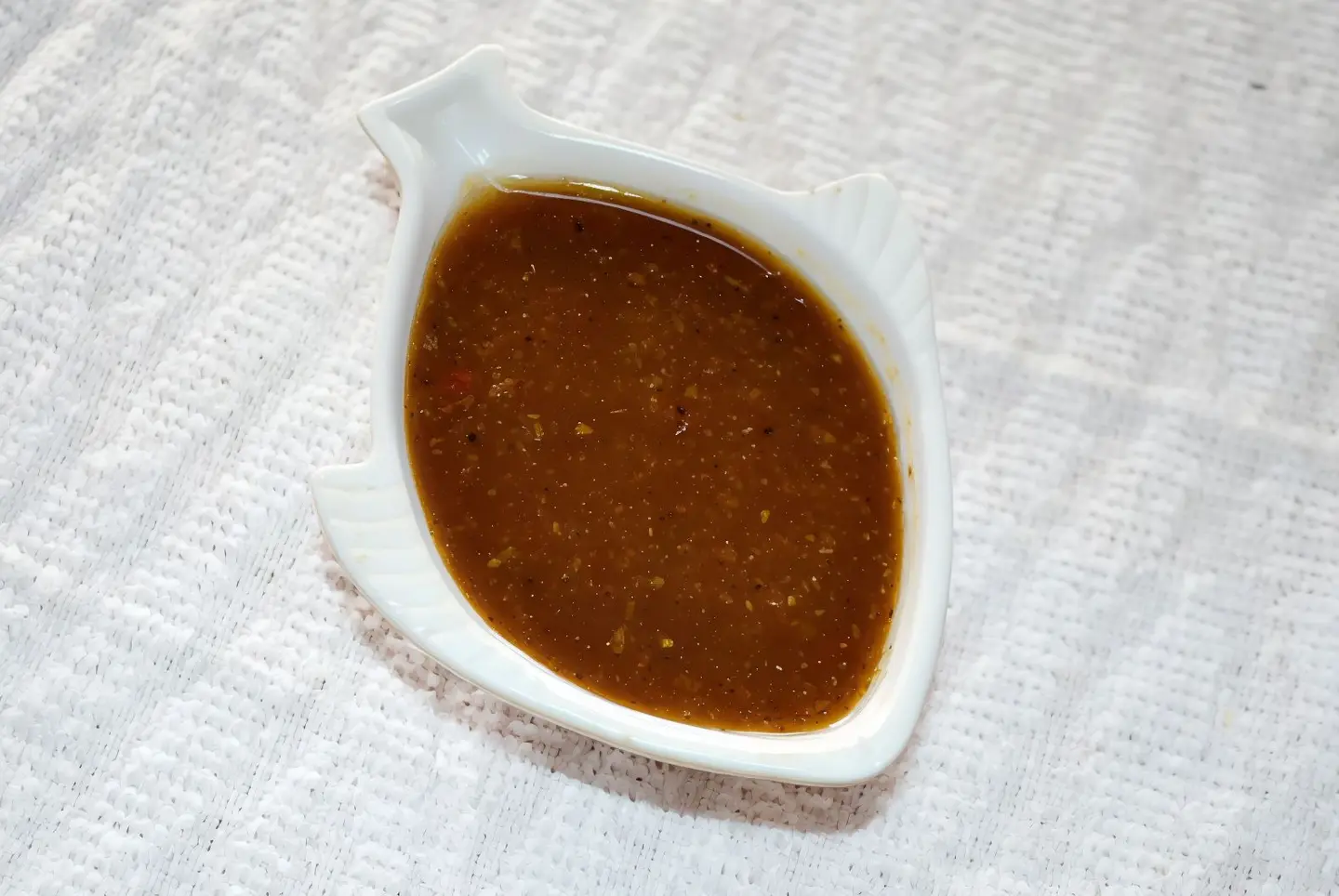 سلطة حمر