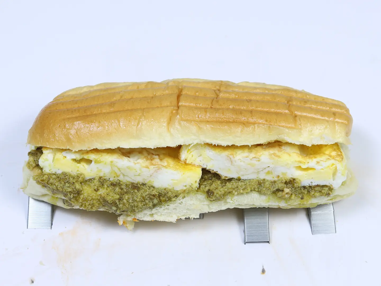Pesto Egg Sandwich