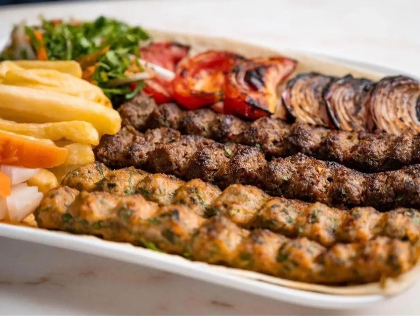 صحن كباب مشكل