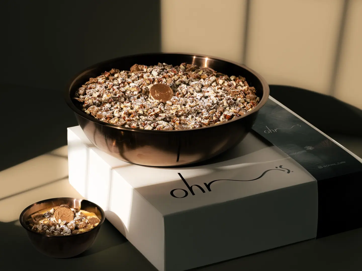 Large Bowl Of Apple Brûlée (Winter Season )