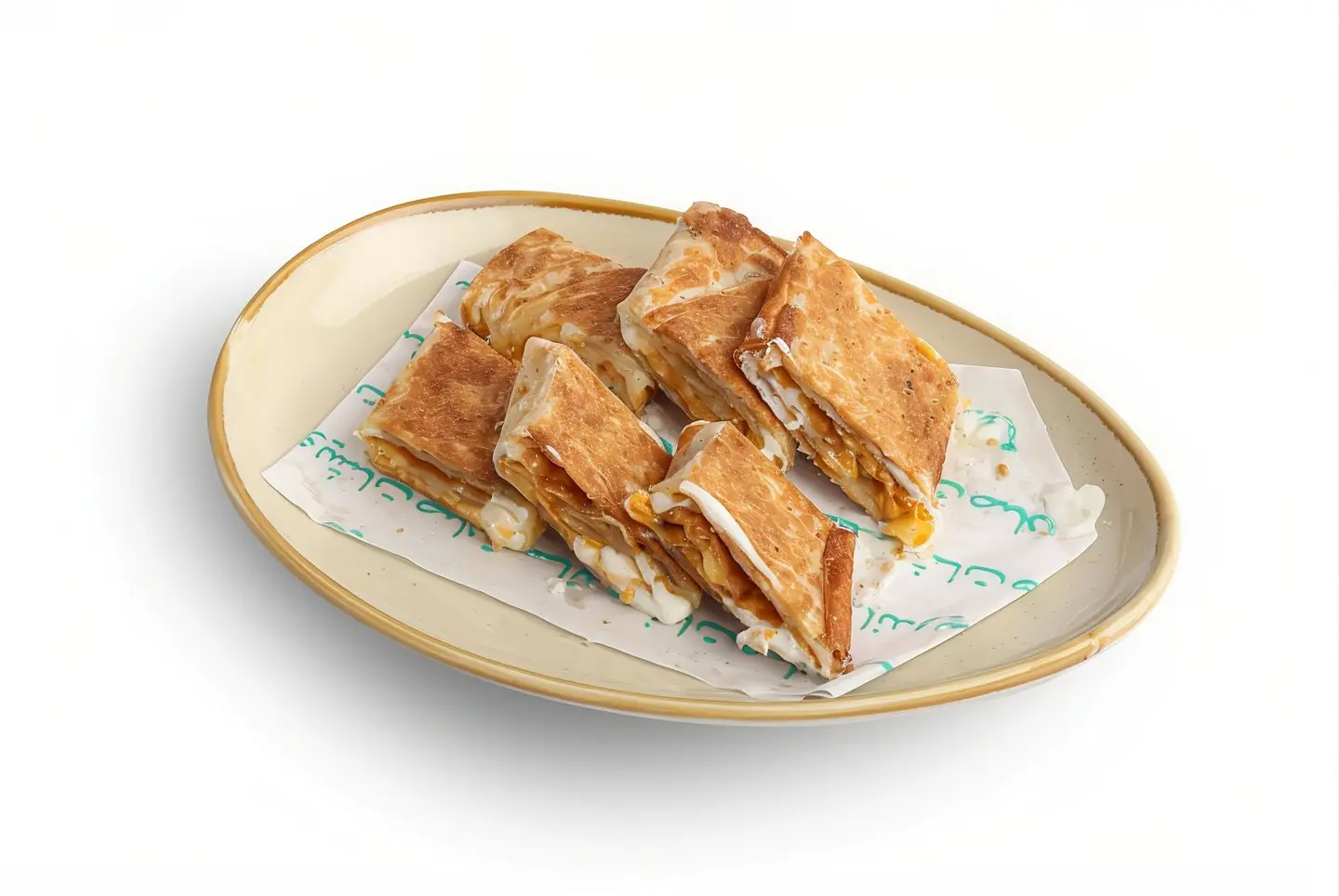 فطيرة جبن وشيبس عمان