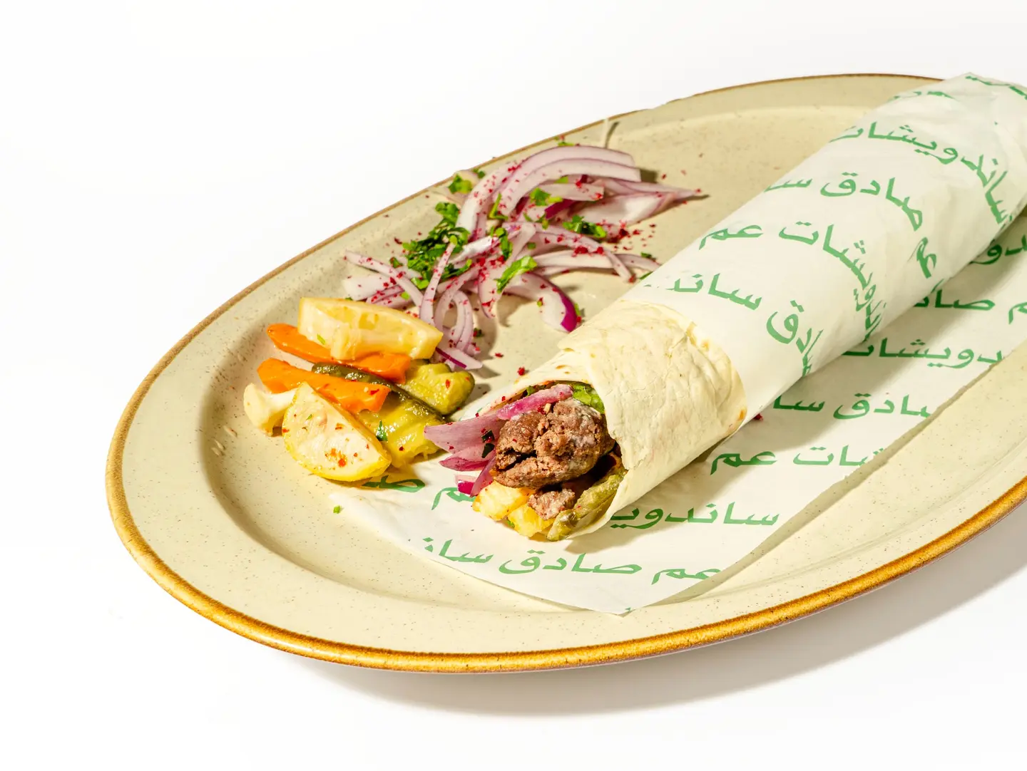 ساندويتش كباب لحم بخبز الصاج