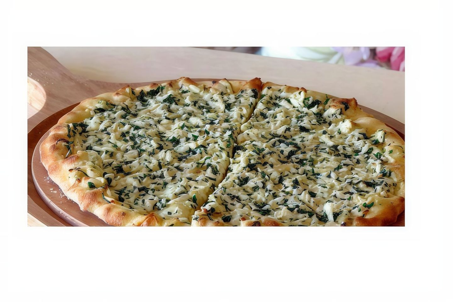 Zaatar Pie With Cheese