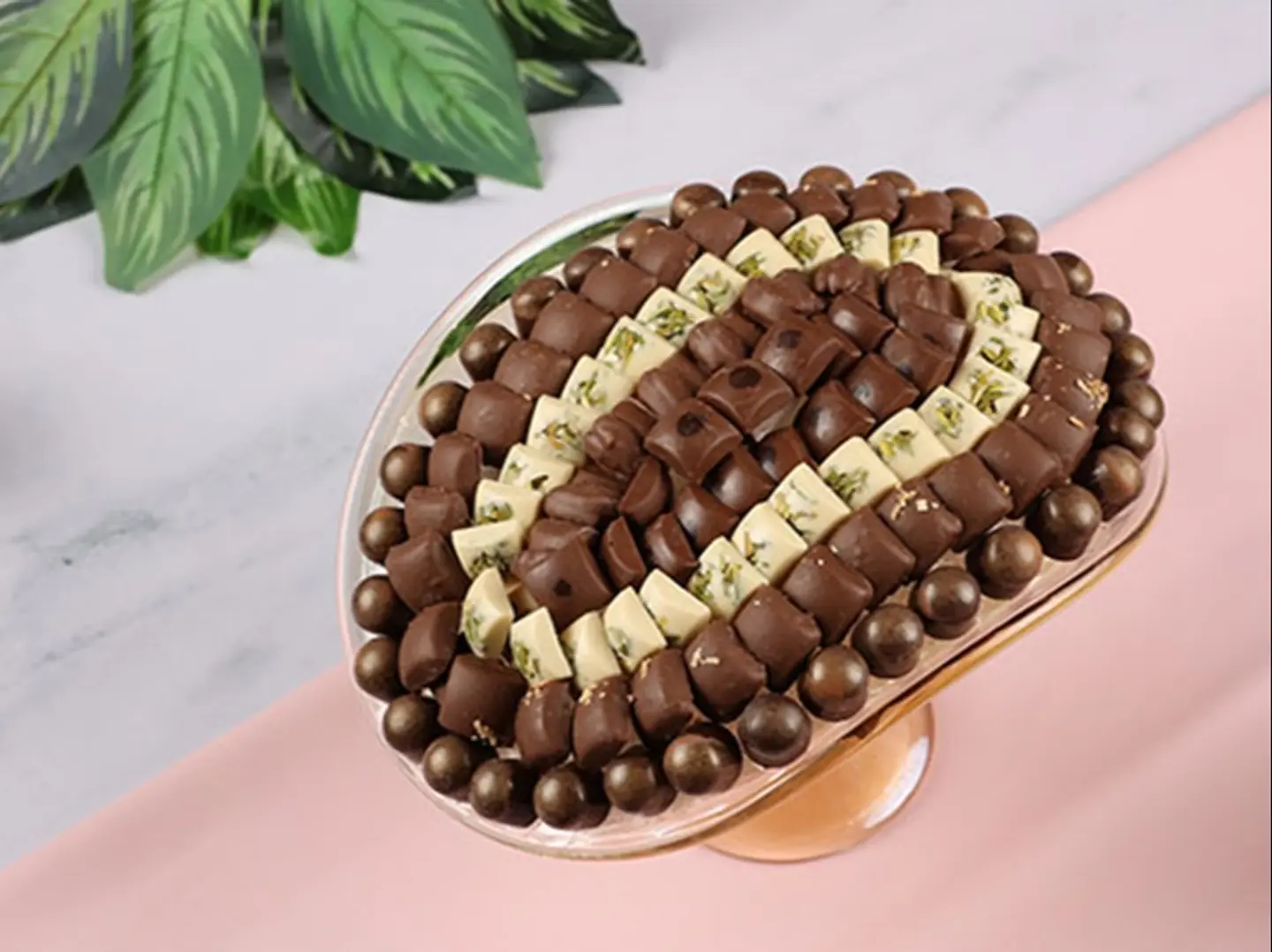 Oval Tray With Base