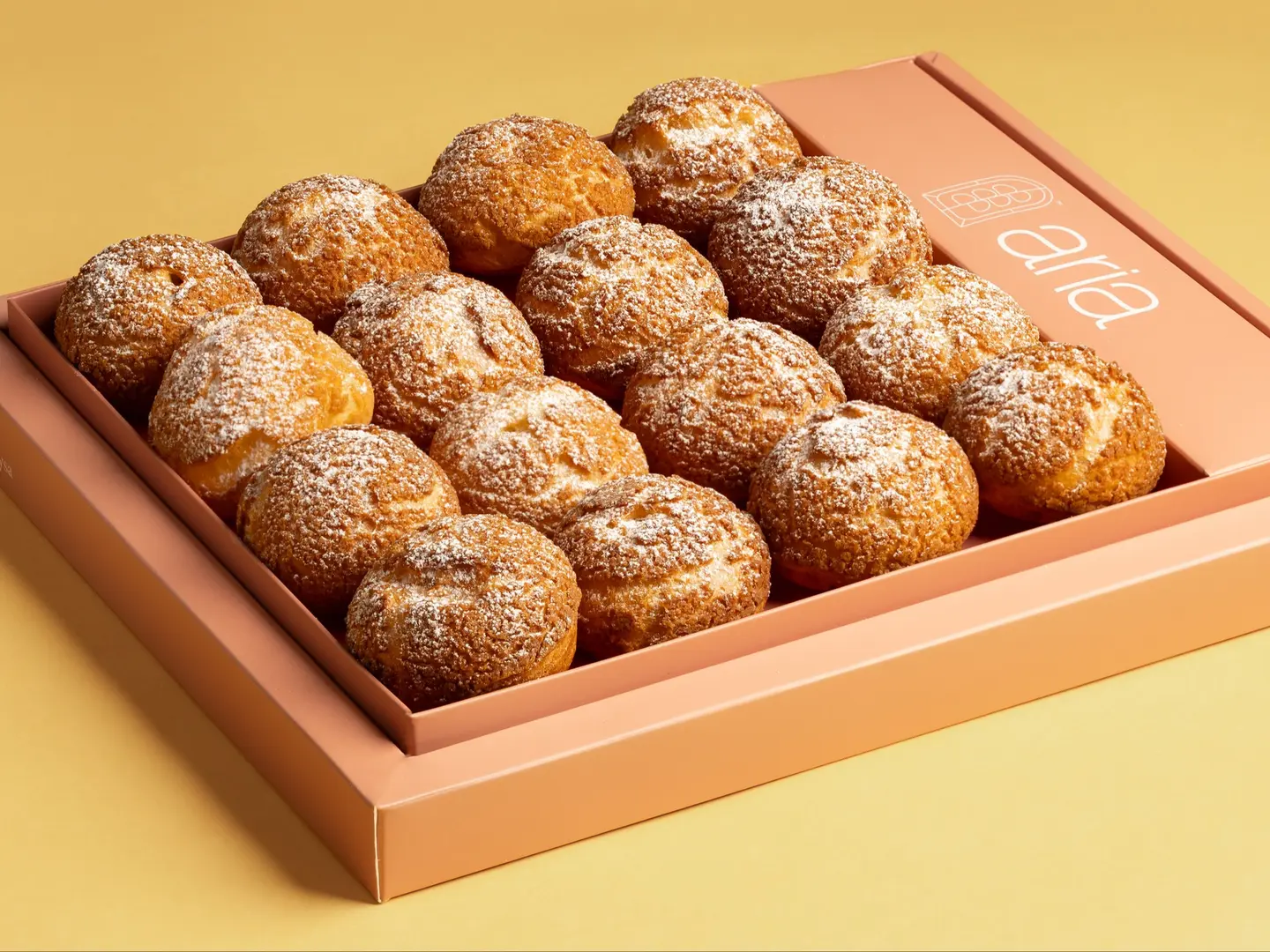 بوكس ميني اكلير 9 قطع