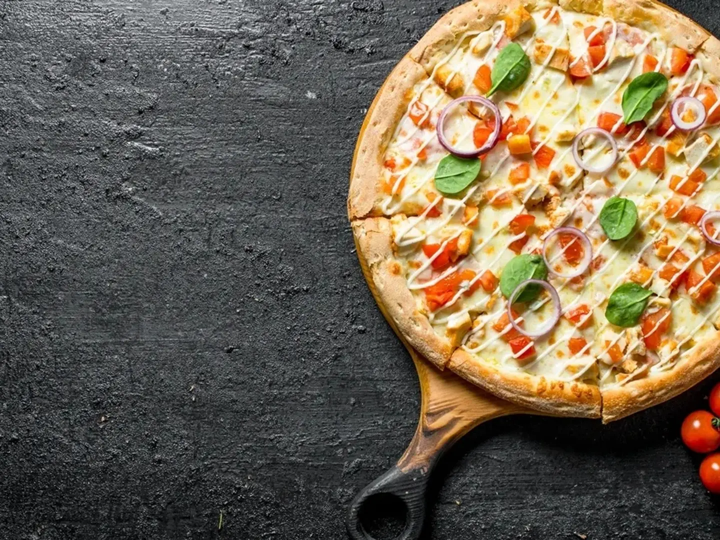 بيتزا دجاج فاهيتا